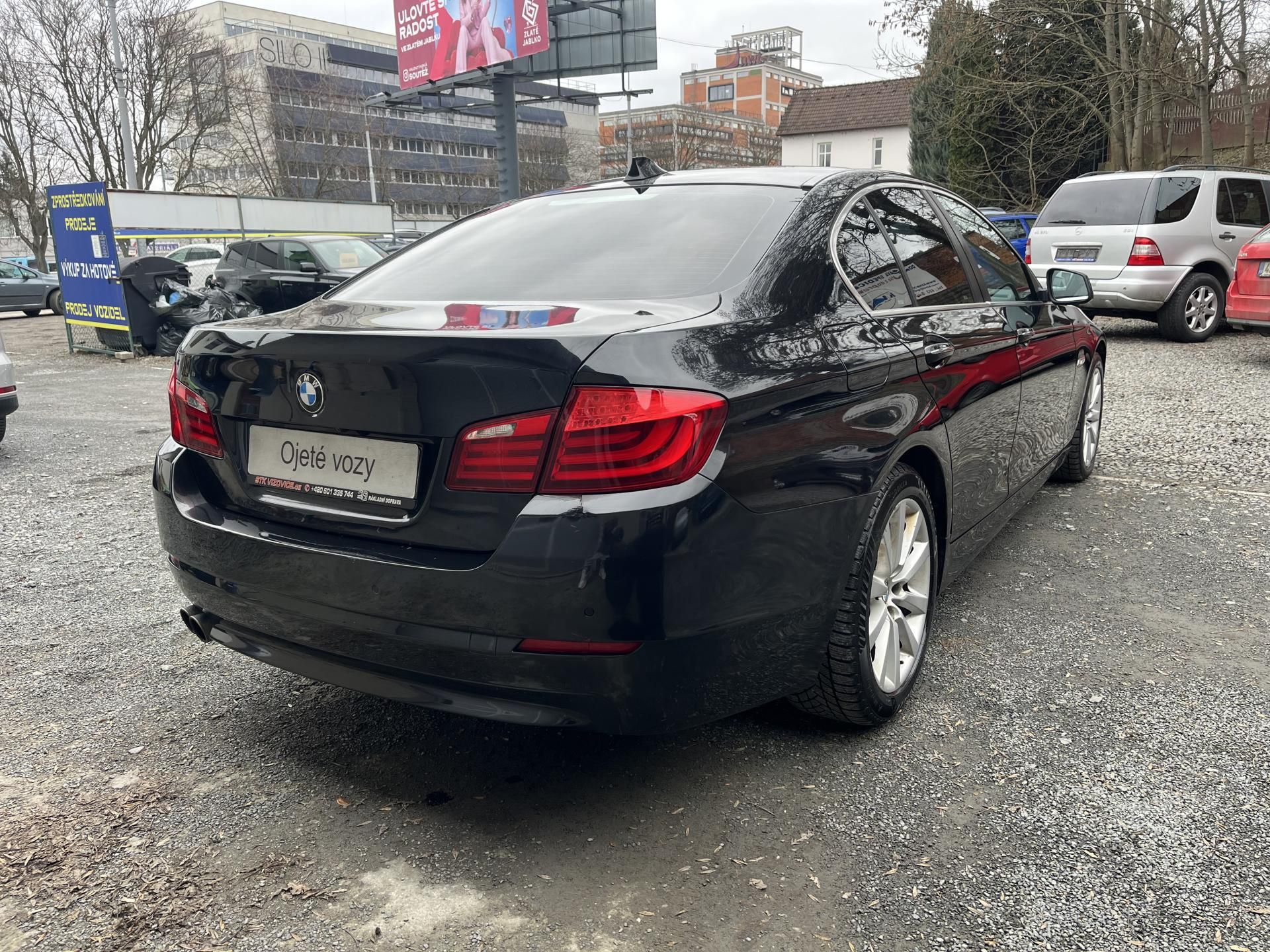 BMW Řada 5, 2,0D 135 Kw NAVI,SV.KŮŽE,XENON - fotka 5