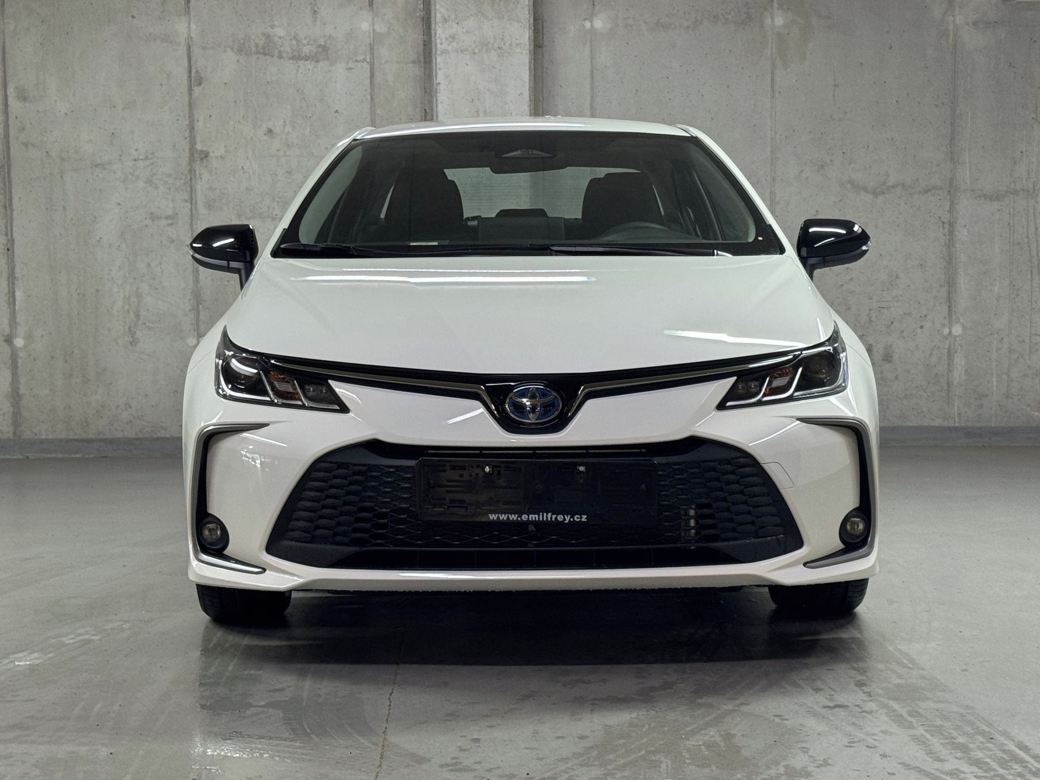 Toyota Corolla, COMFORT 1,8 Hybrid (140 k), CV - fotka 2