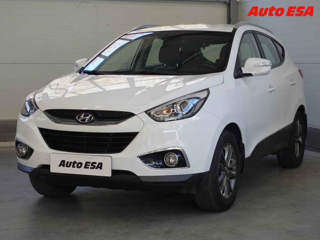 Hyundai ix35, 2.0 GDi,2.maj,ČR,Trikolor - fotka 3