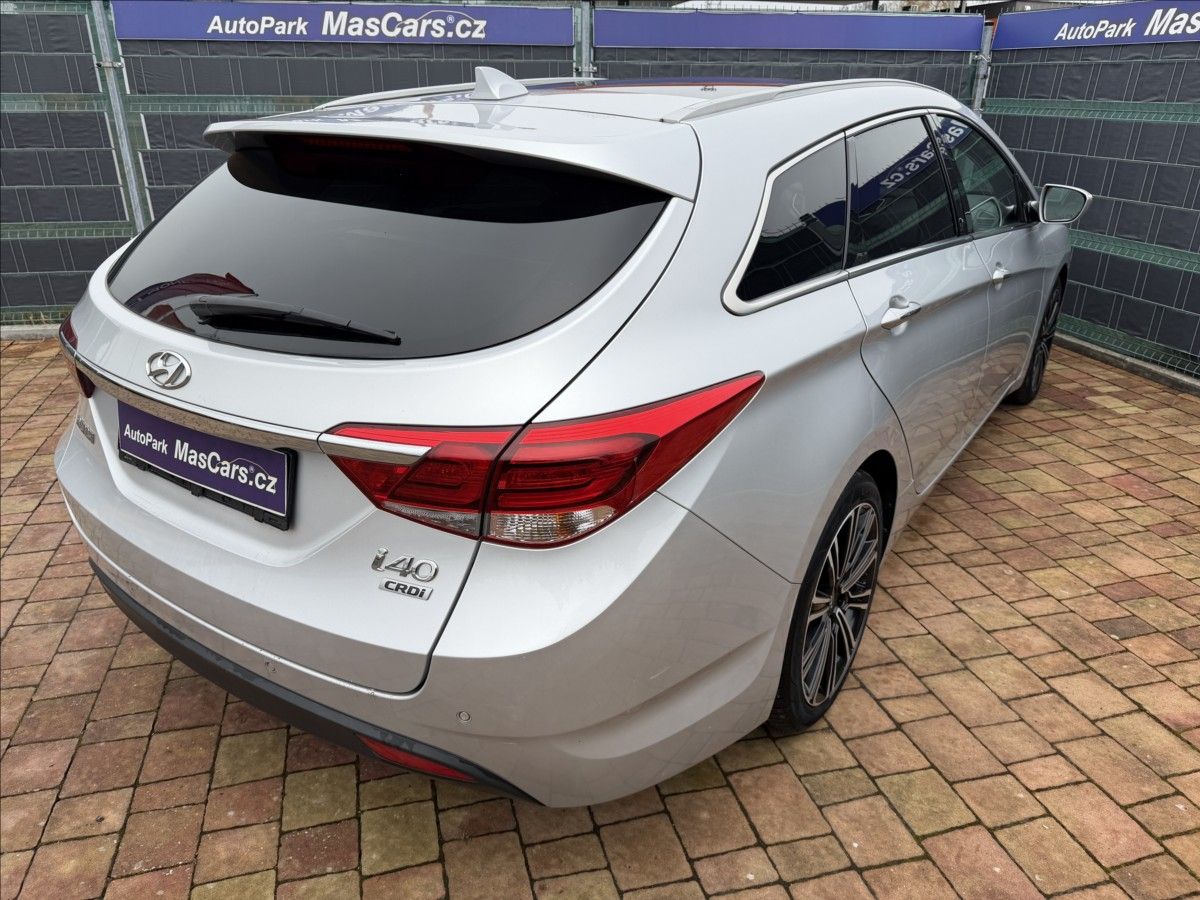 Hyundai i40, 1.7 CRDi Premium Blue/Panorama - fotka 2