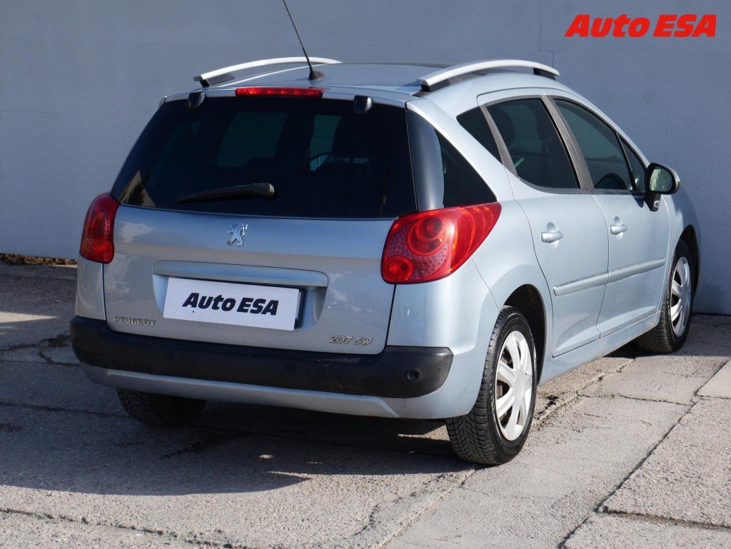 Peugeot 207, 1.6HDi - fotka 6