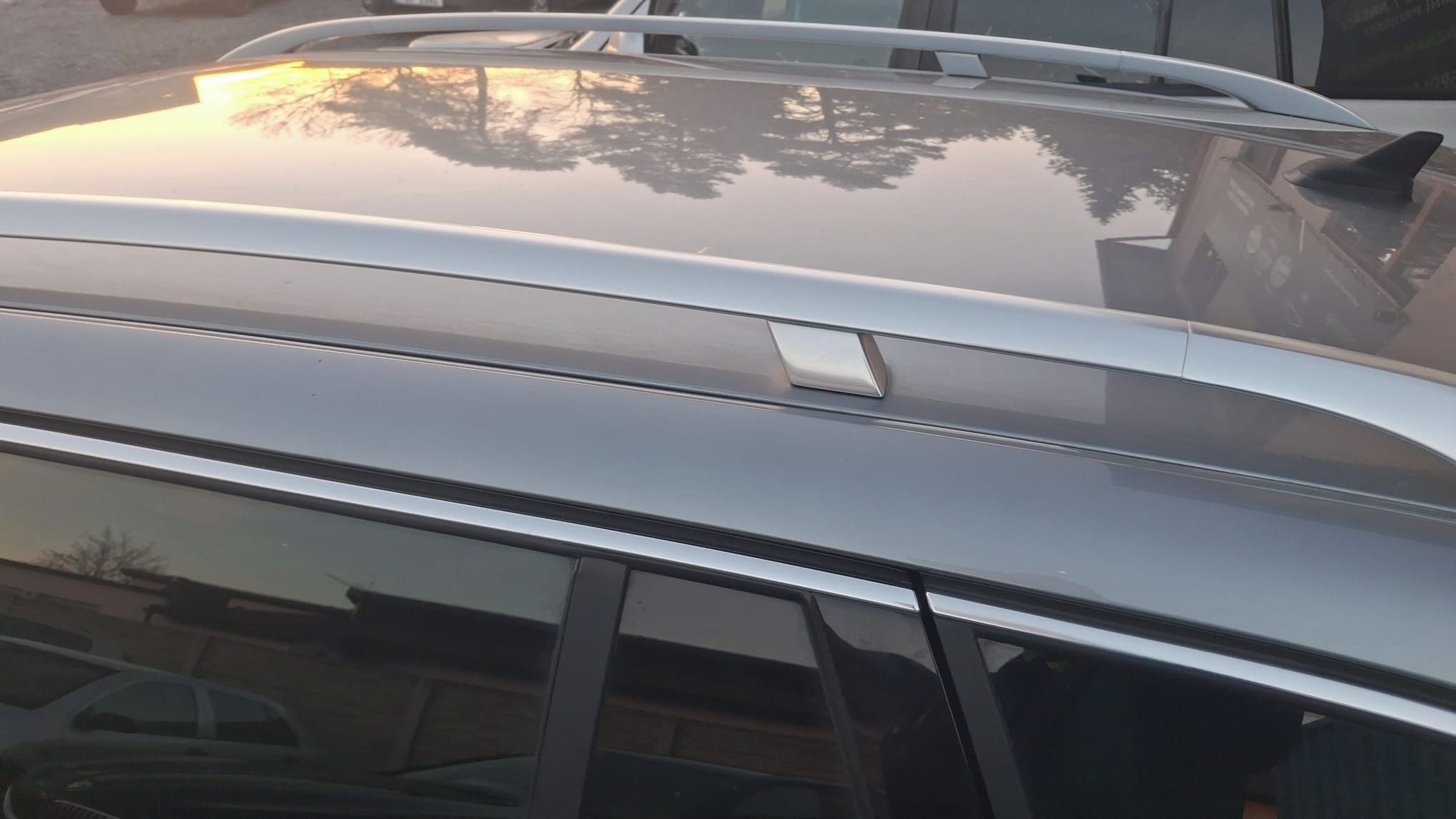 Škoda Superb, TDI dsg kombi tažné zařízení - fotka 4
