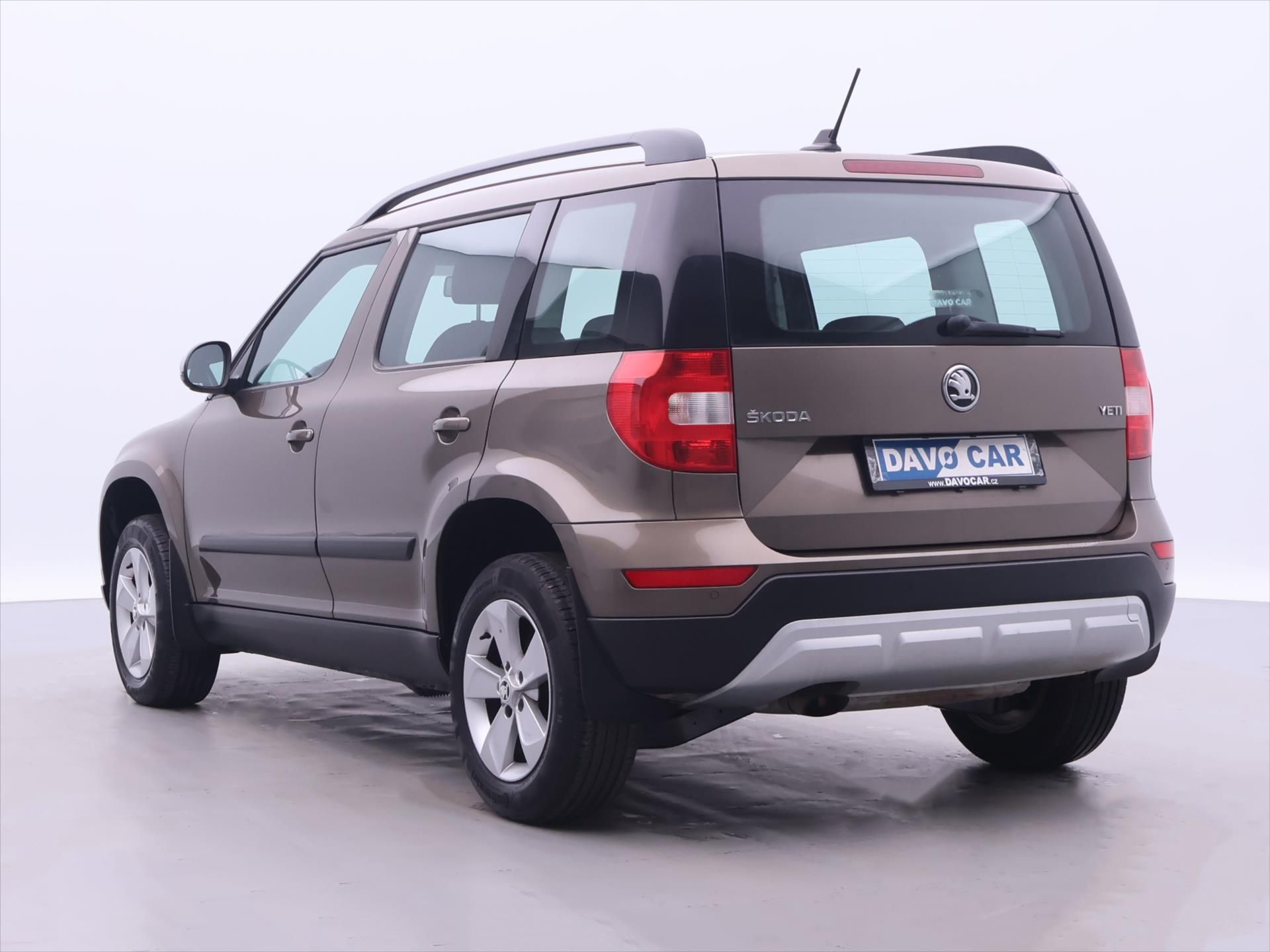 Škoda Yeti, 1,2 TSI 77kW DSG Outdoor 1.Maj - fotka 5