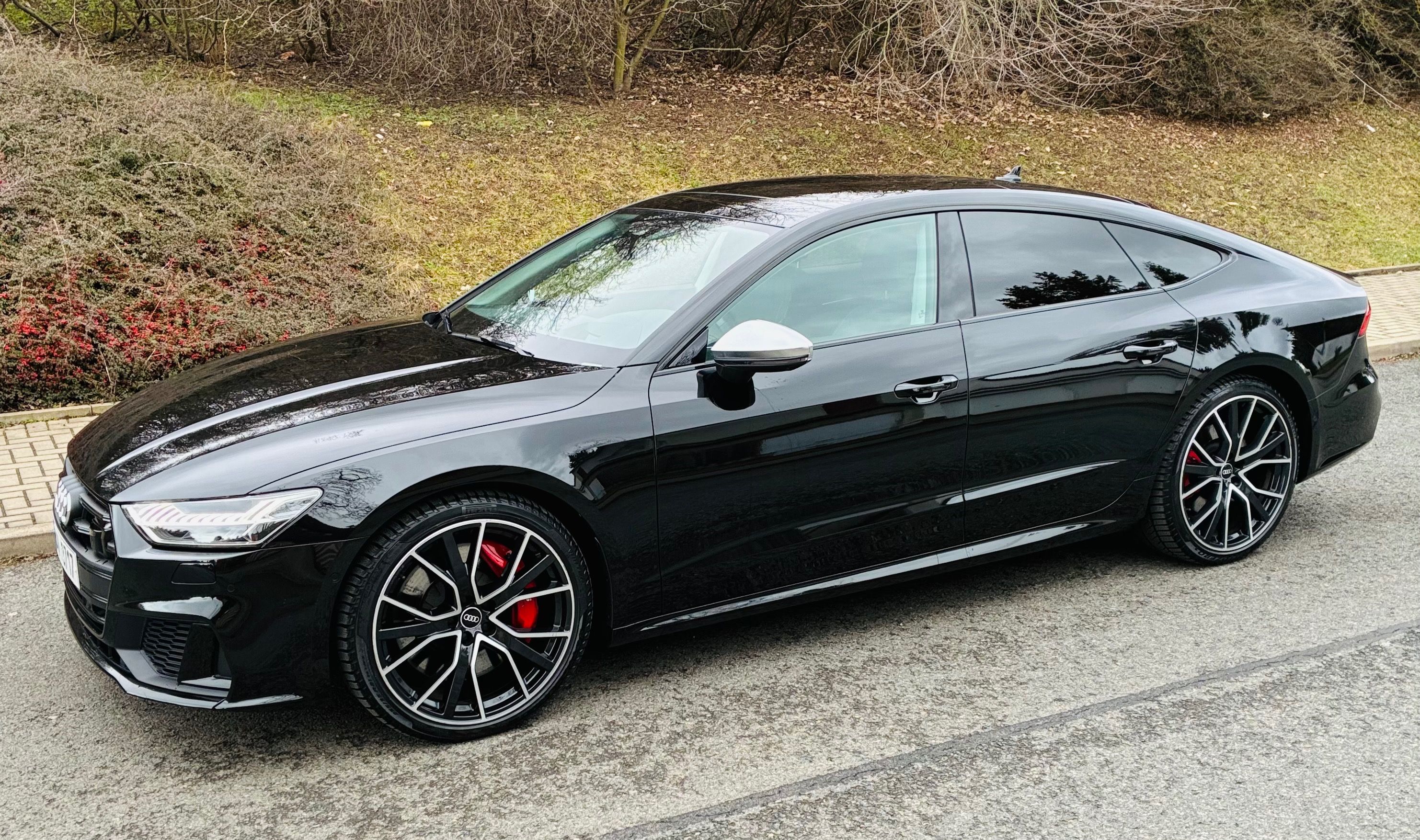 Audi S7, záruka, nové v ČR, perfektní - fotka 3