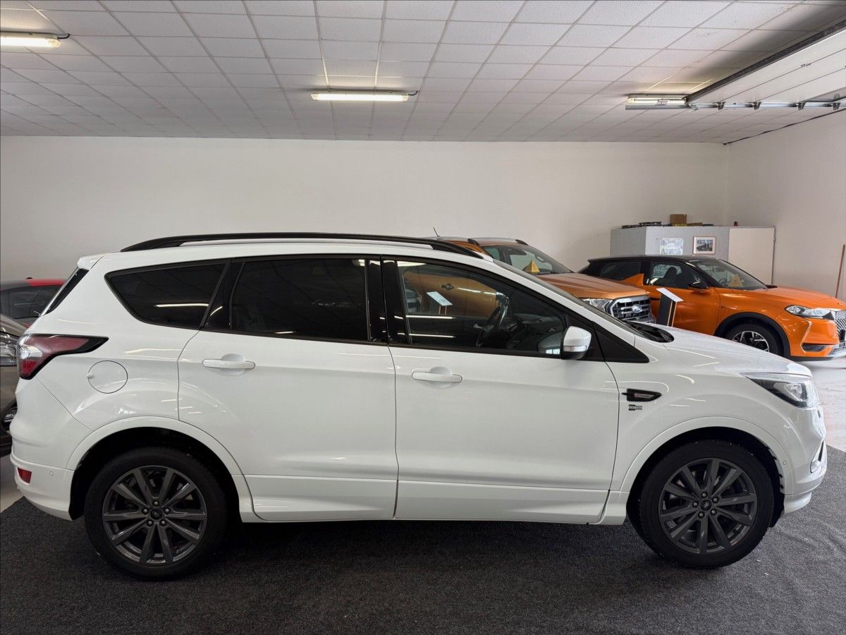 Ford Kuga, 2,0 TDCi 132kW ST-line AT AWD - fotka 4
