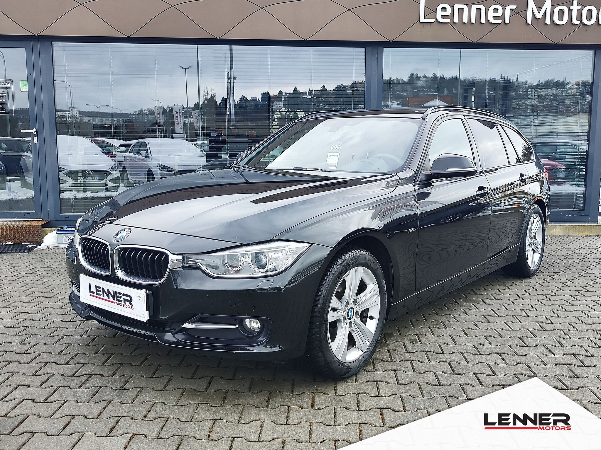 BMW Řada 3, 320d/135kW xDrive Sport 4x4