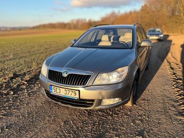 Škoda Octavia II 2.0 TDI L&K