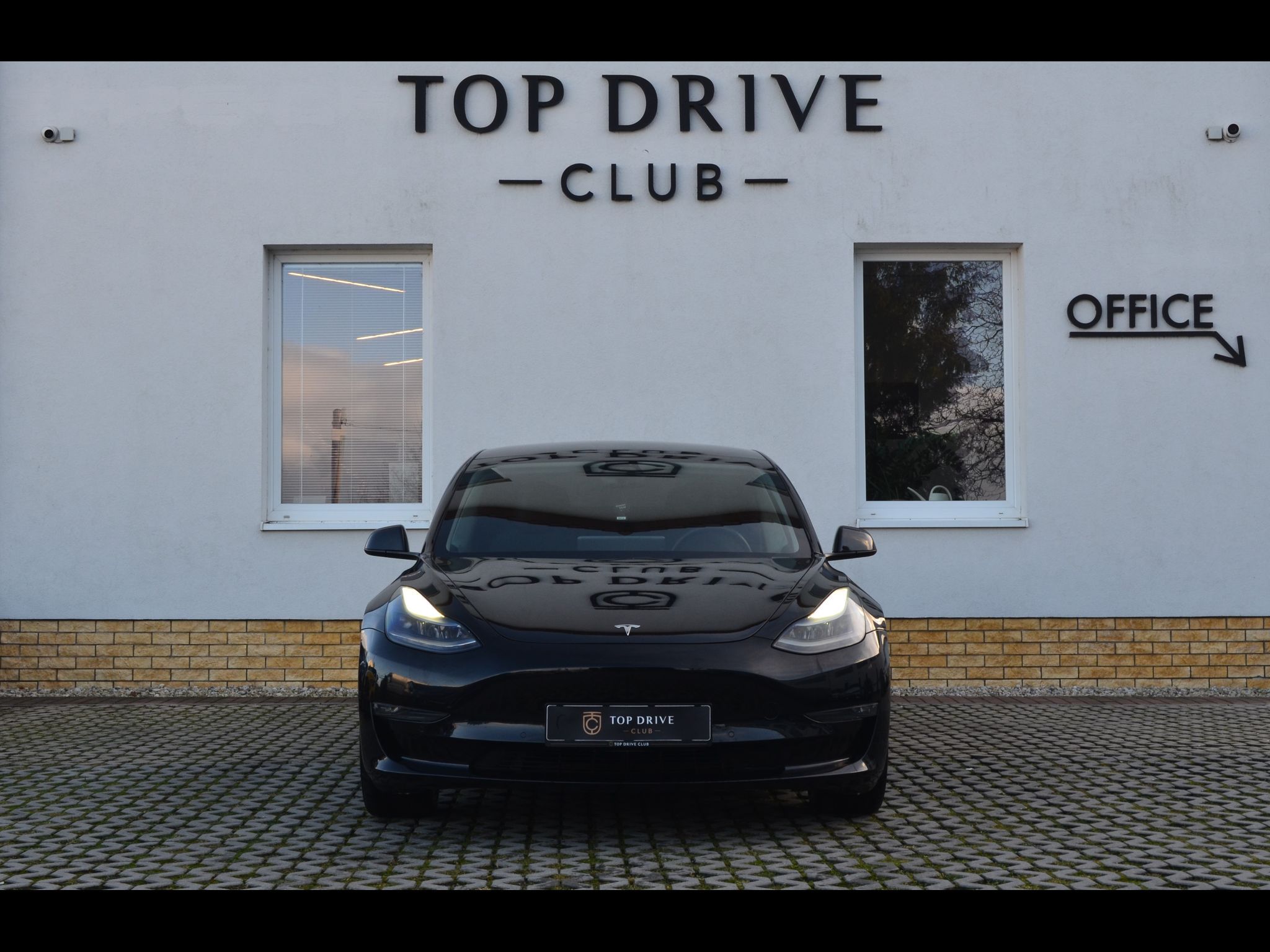 Tesla Model 3, LR/Tažné/Tepelné čerpadlo/19" - fotka 2