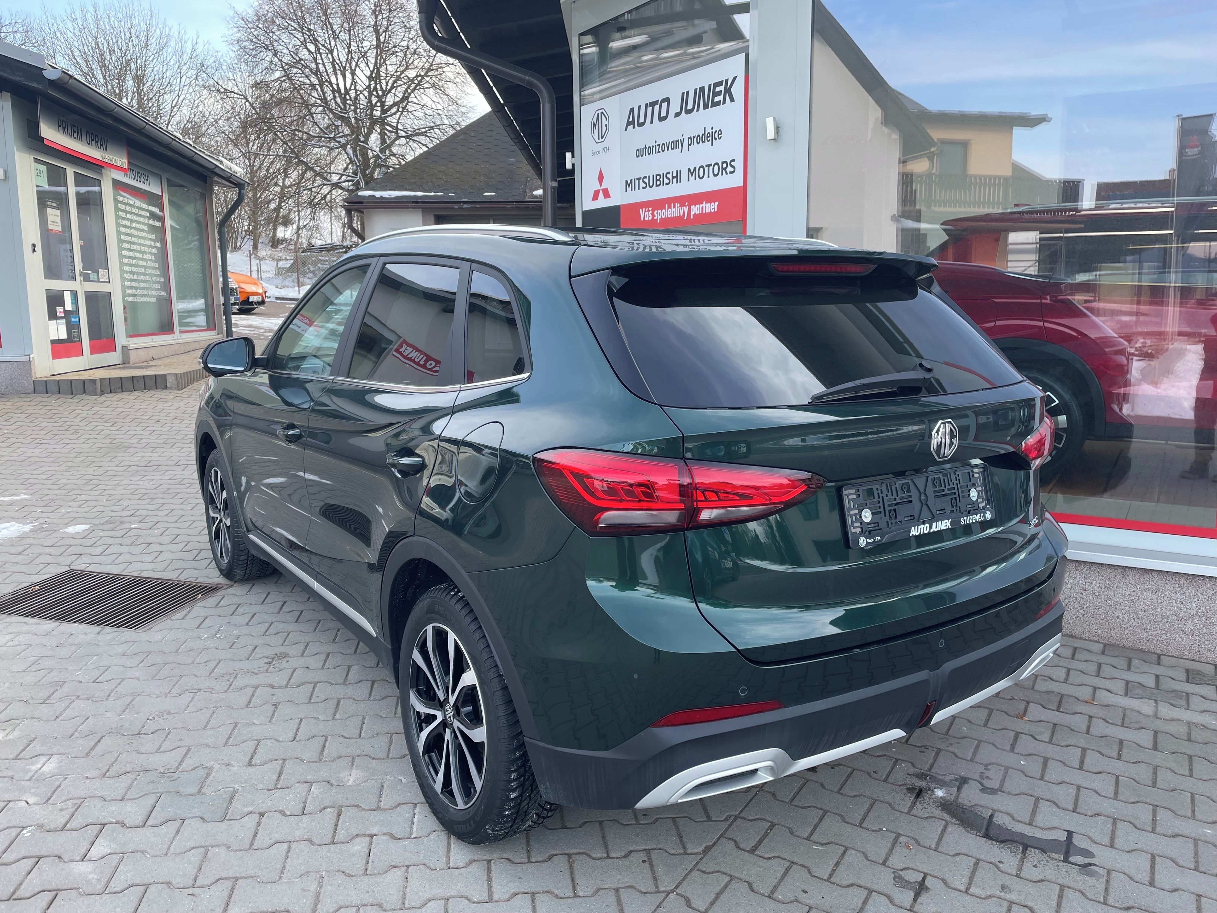 MG ZS, 1.5 5M ELEGANCE SPRING EDITION - fotka 3