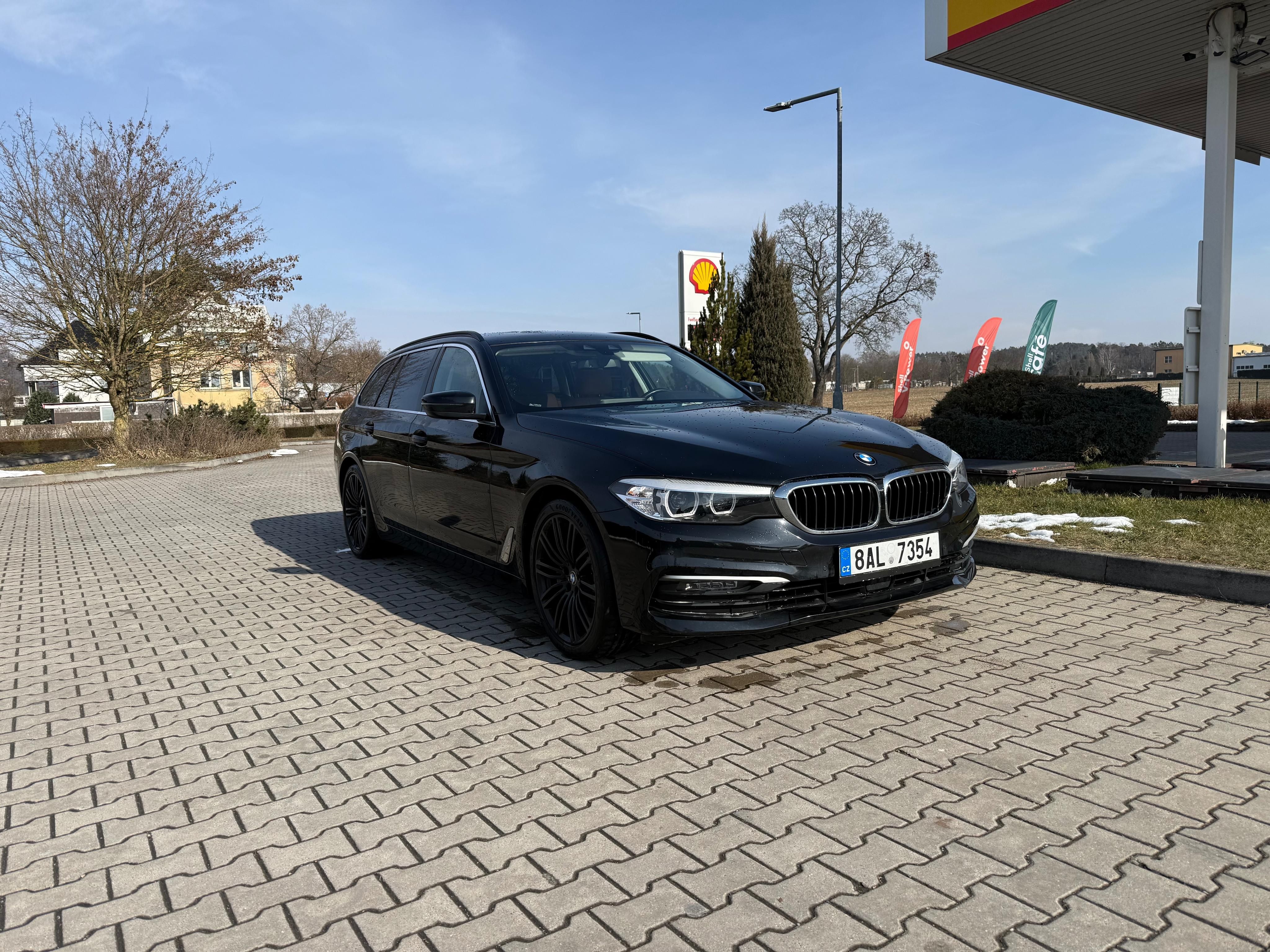 BMW Řada 5, 3.0D XDRIVE - fotka 2