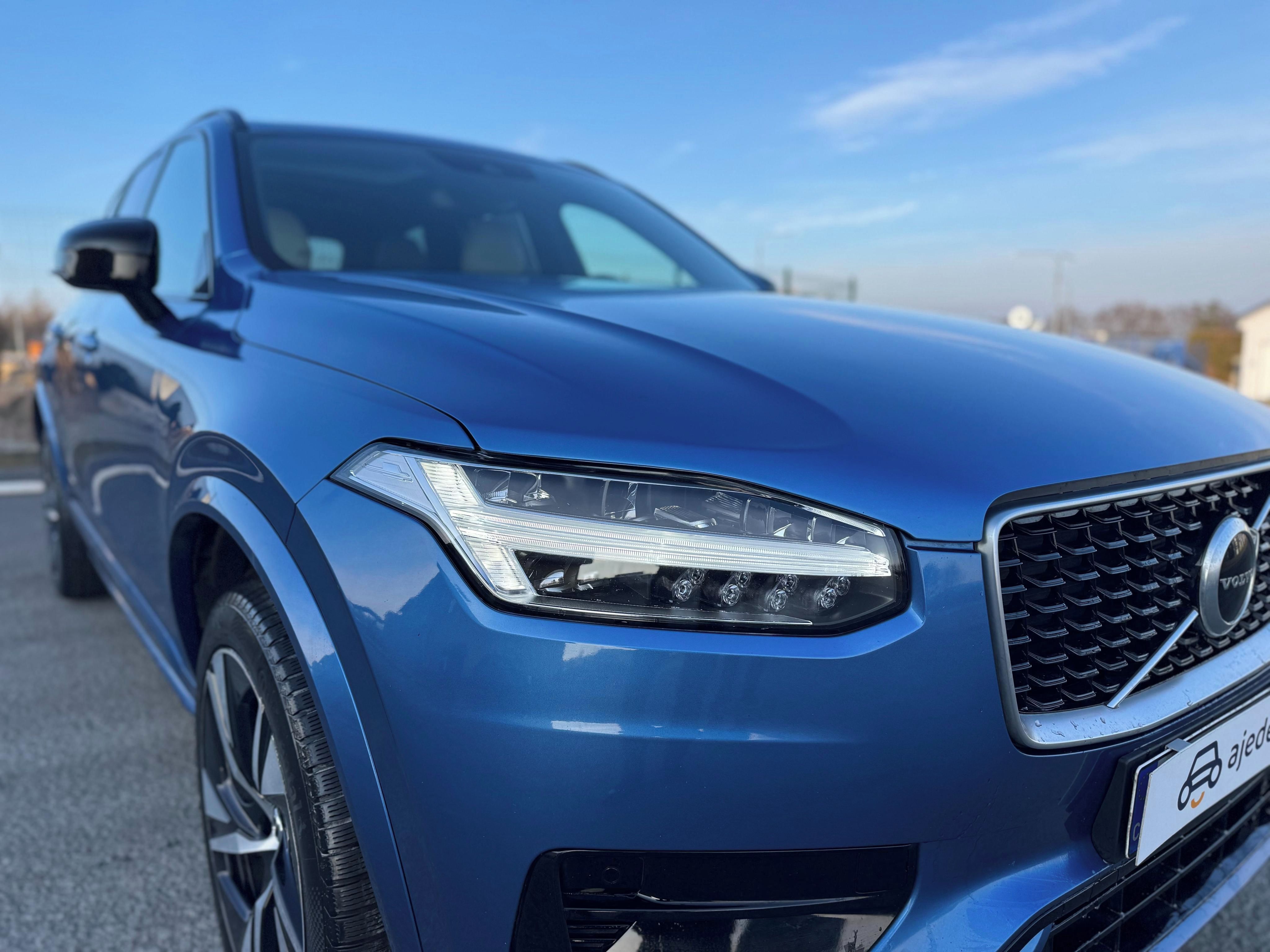Volvo XC90, B5 AWD R-Desing/servis/ČR/pano - fotka 4