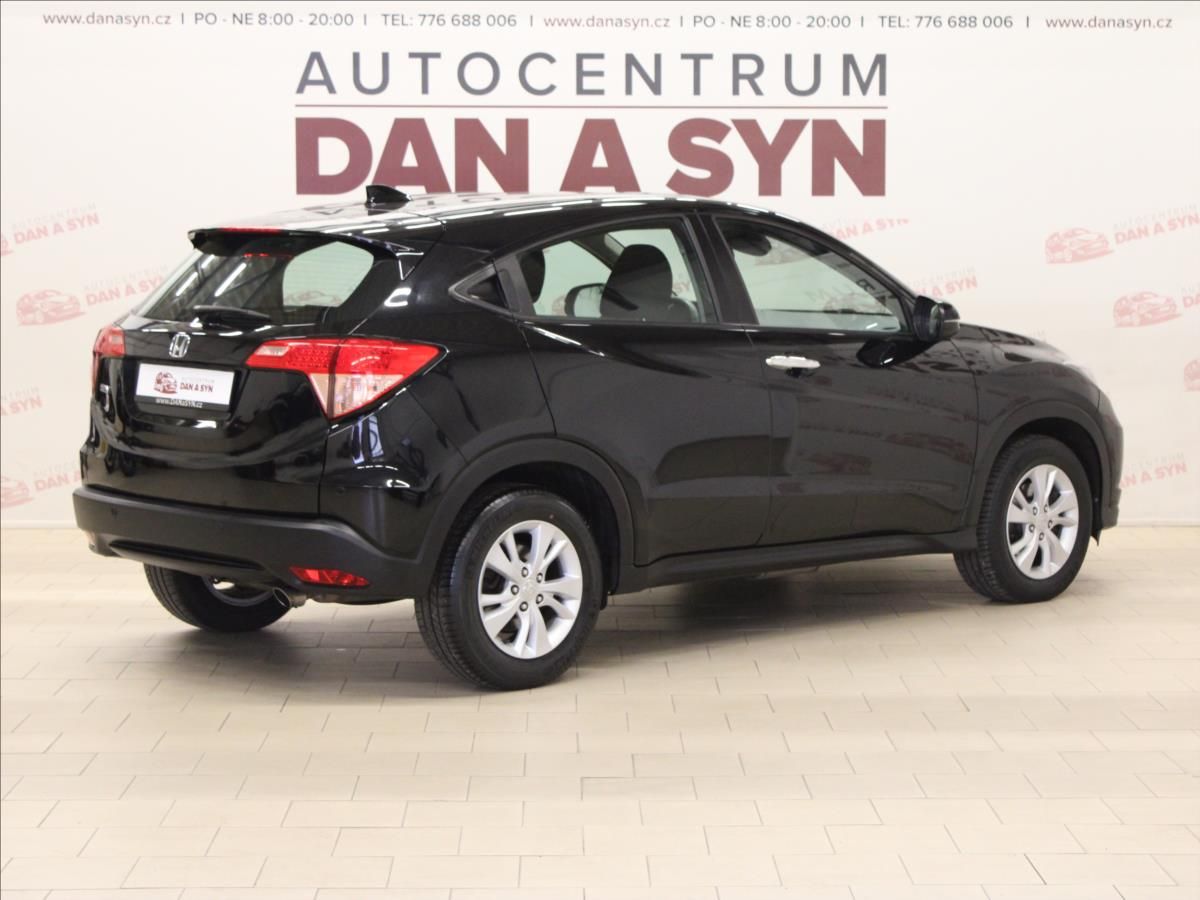 Honda HR-V, 1,5 i-VTEC Elegance - fotka 4