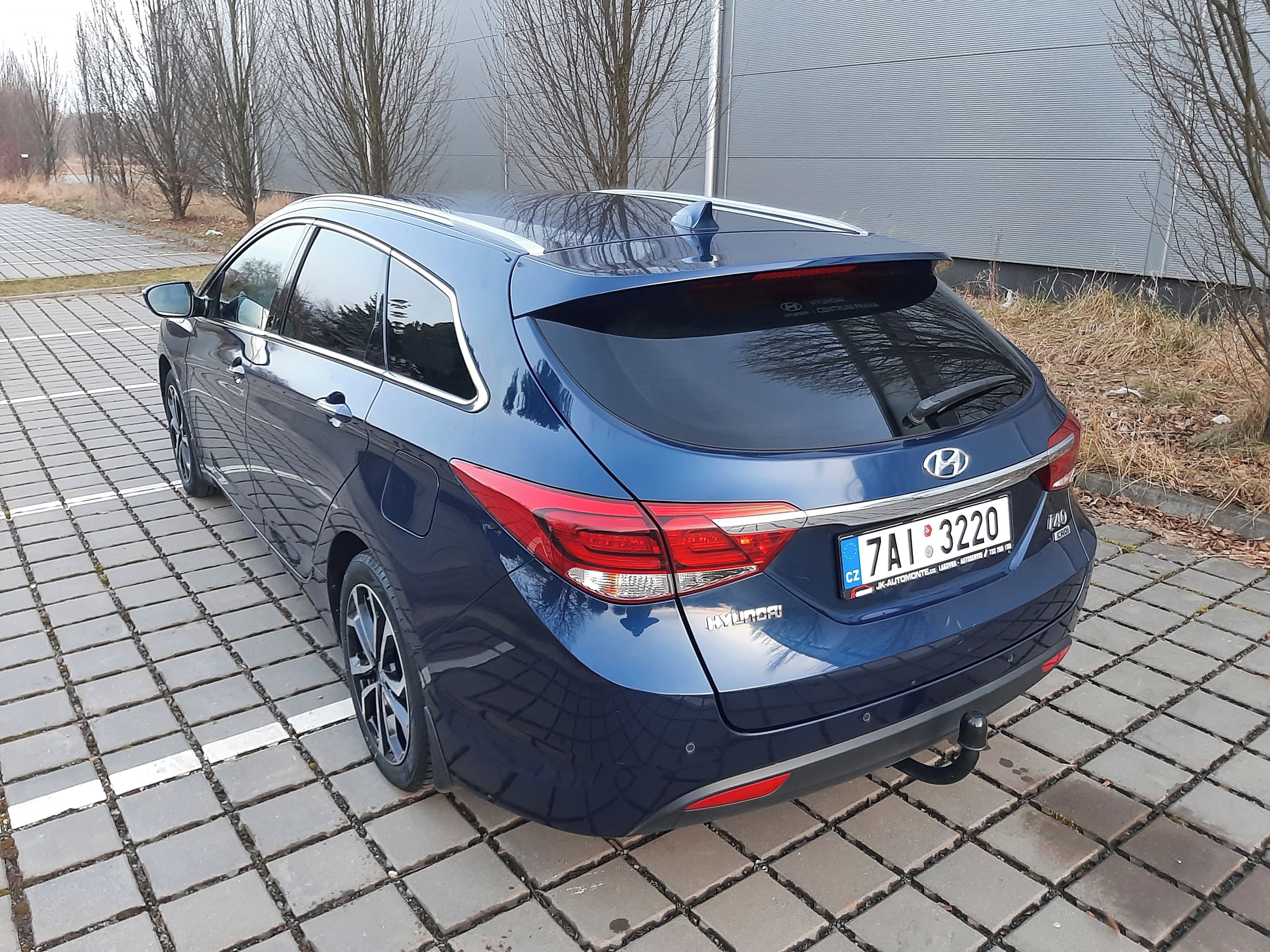 Hyundai i40, 1.6 CRDI KOMBI, NOVÉ V ČR, DPH - fotka 4