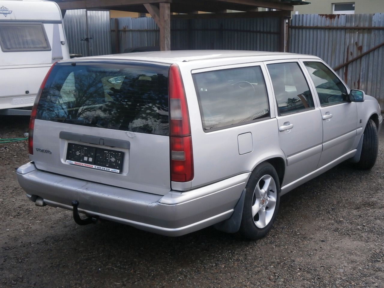 Volvo V70, 2,4D JEN 208TKM TAZNE ZARIZENI - fotka 3