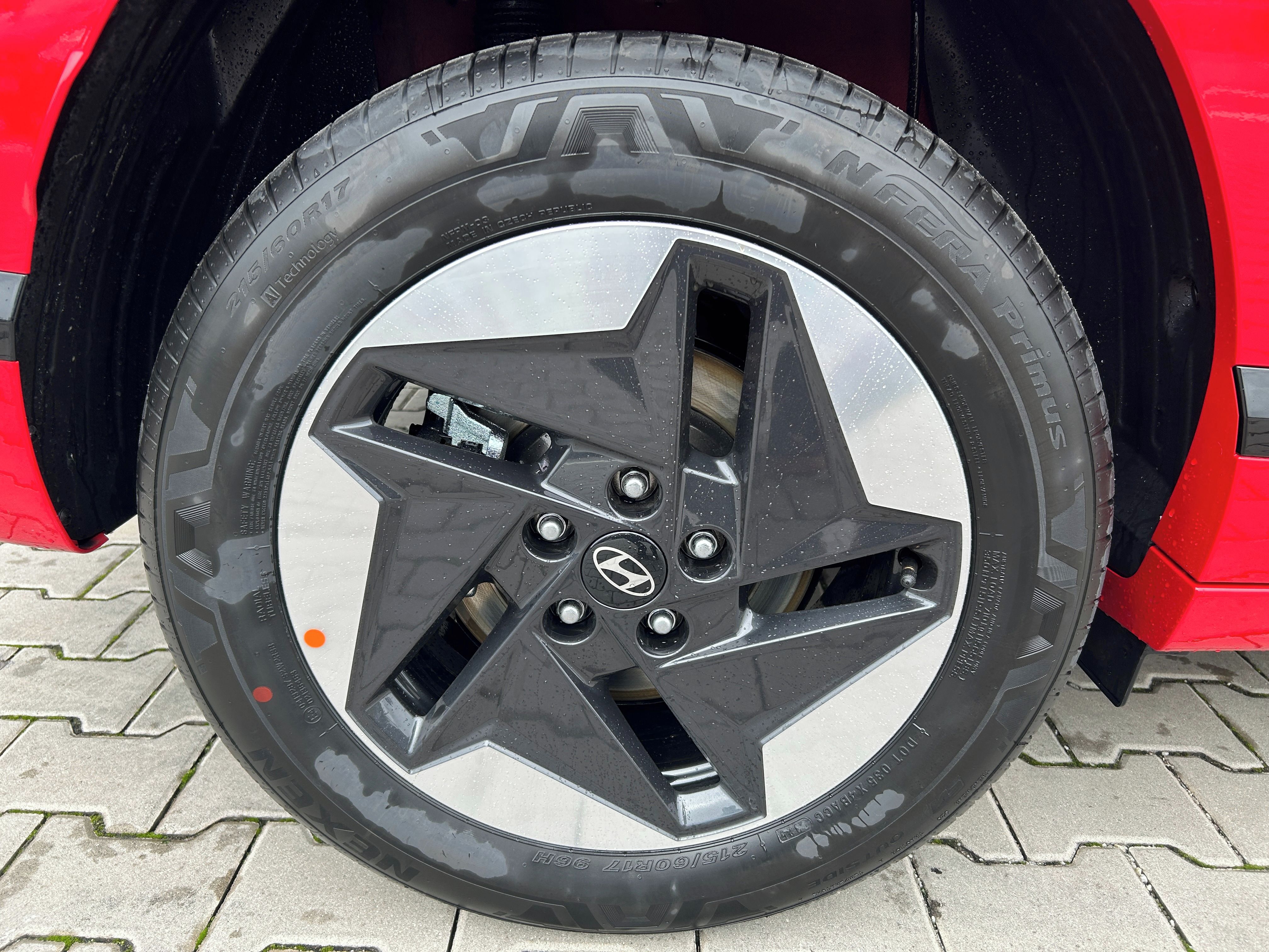 Hyundai Kona, Electric 64,8kWh CZECH EDITION - fotka 5
