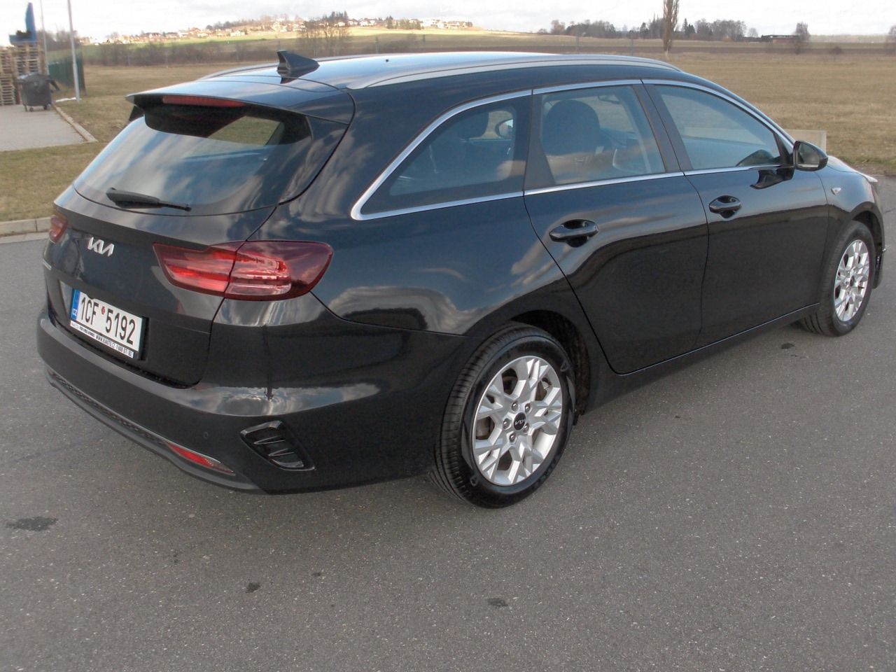 Kia Cee´d, 1.5 T-GDi118kW, Navigace,tažné - fotka 3