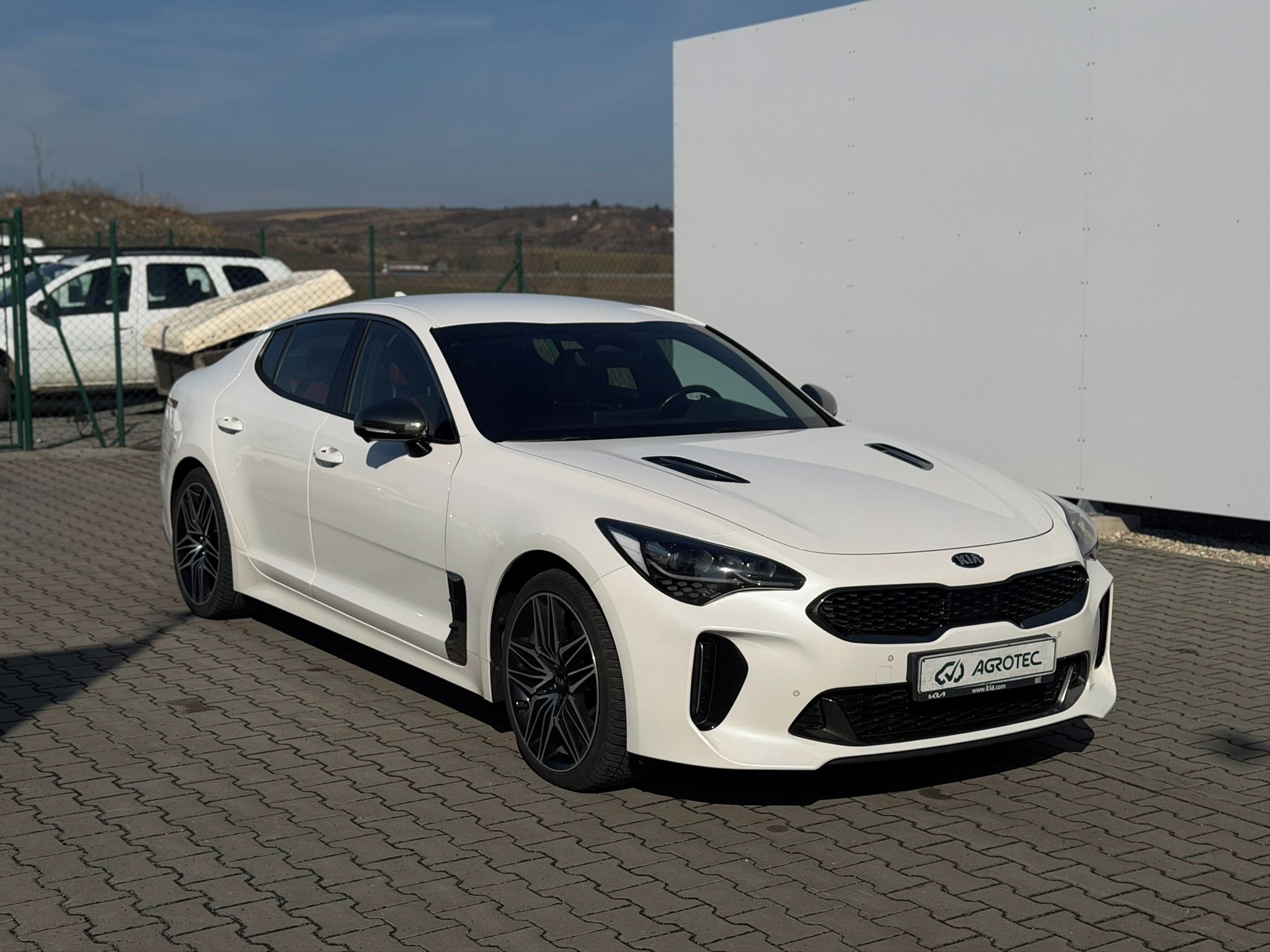 Kia Stinger, 3.3 V6 T-GDI 269 kW GT 4x4