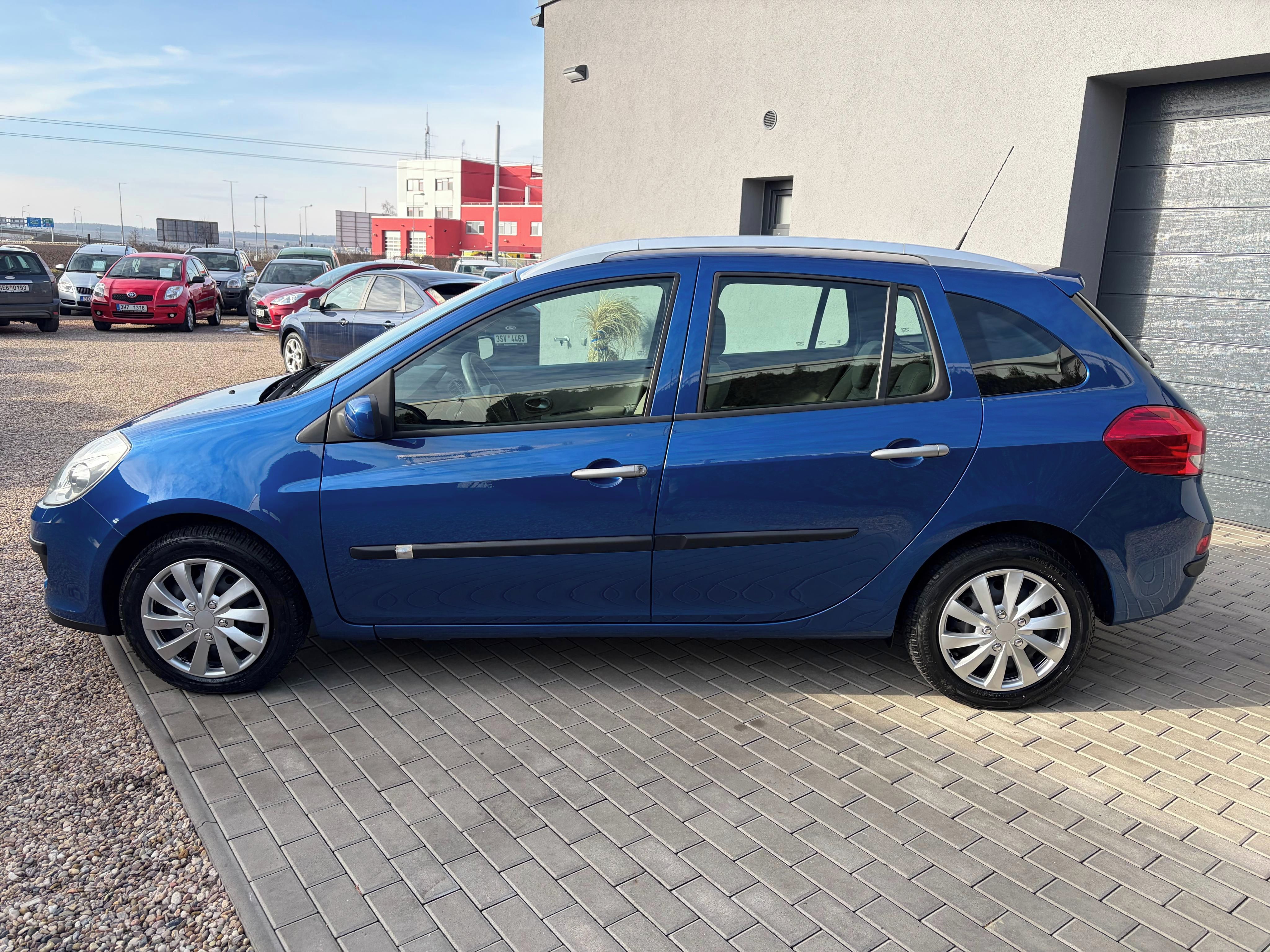 Renault Clio, 1.2i 55KW, Servisní kniha - fotka 6