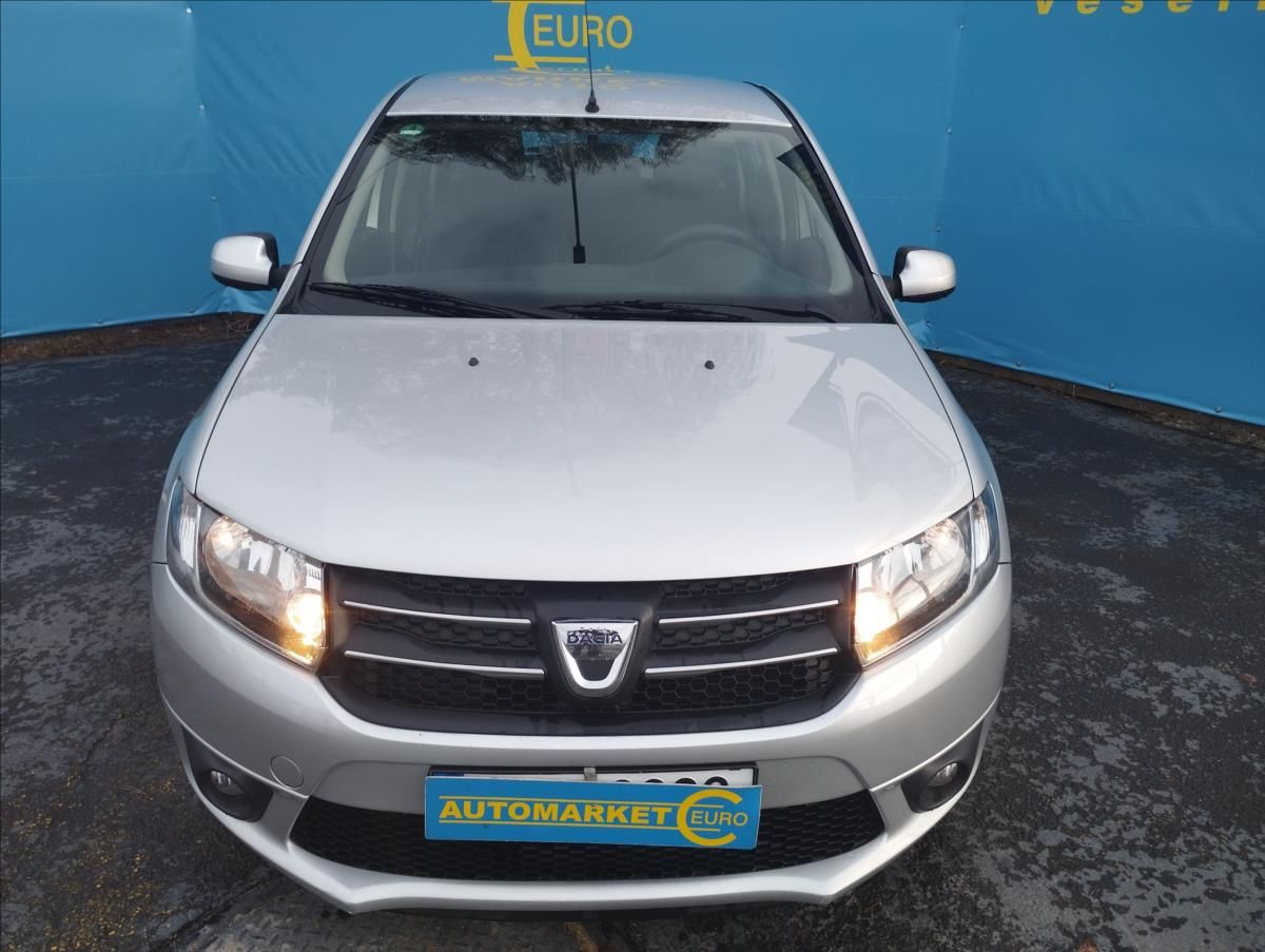 Dacia Sandero, 1,2 Mpi 1maj,servis jen dacia - fotka 2