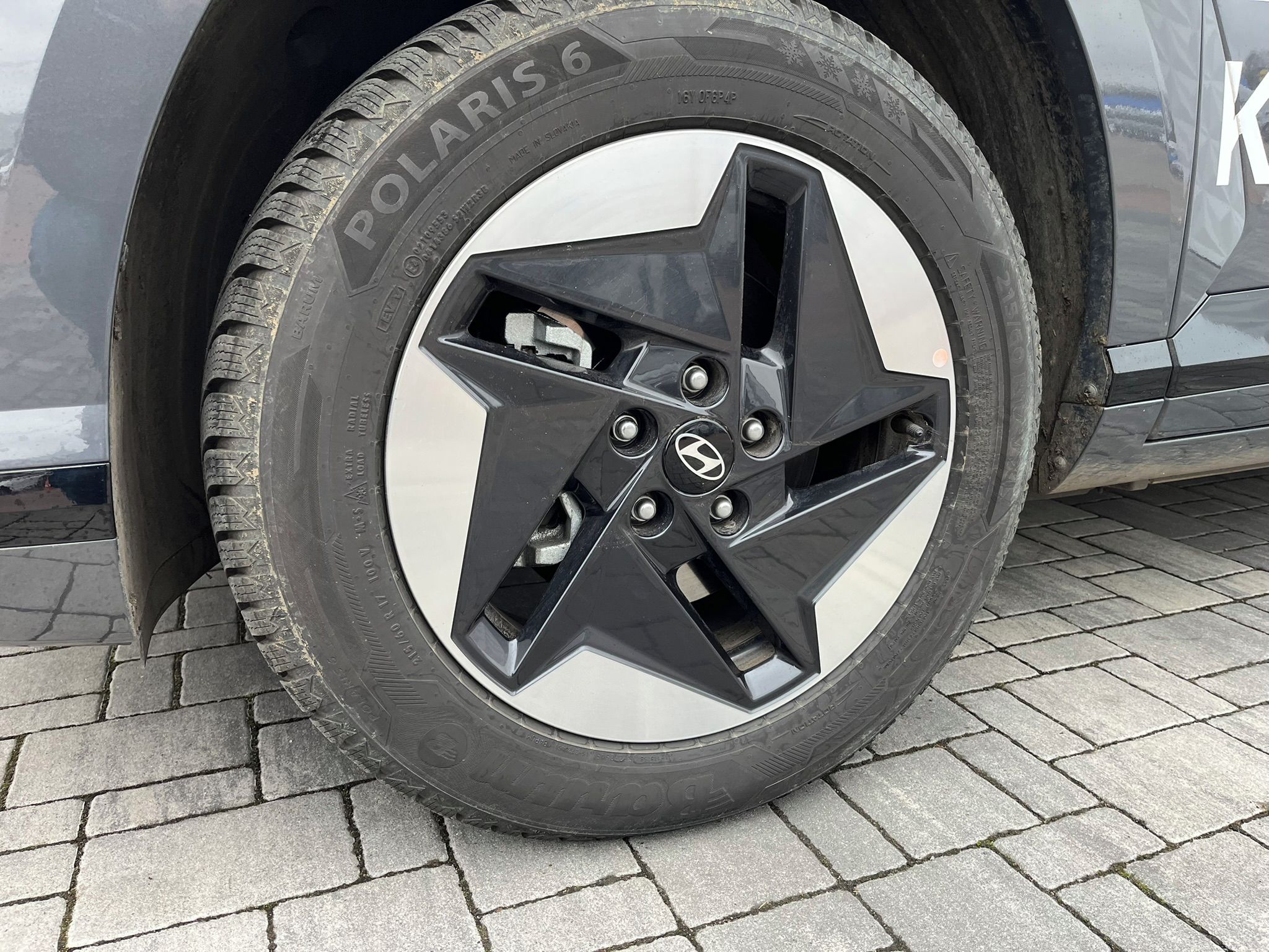 Hyundai Kona, EV 64,8kWh CZECH EDITION - fotka 4