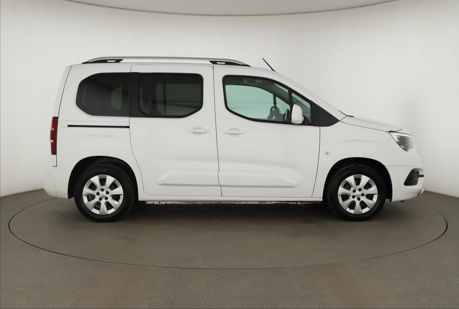 Opel Combo, 1.5 CDTI, Enjoy, 5Míst, Klima - fotka 6