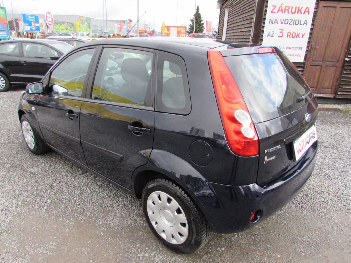 Ford Fiesta, 1.3i 51kW, nová STK, ČR původ - fotka 5