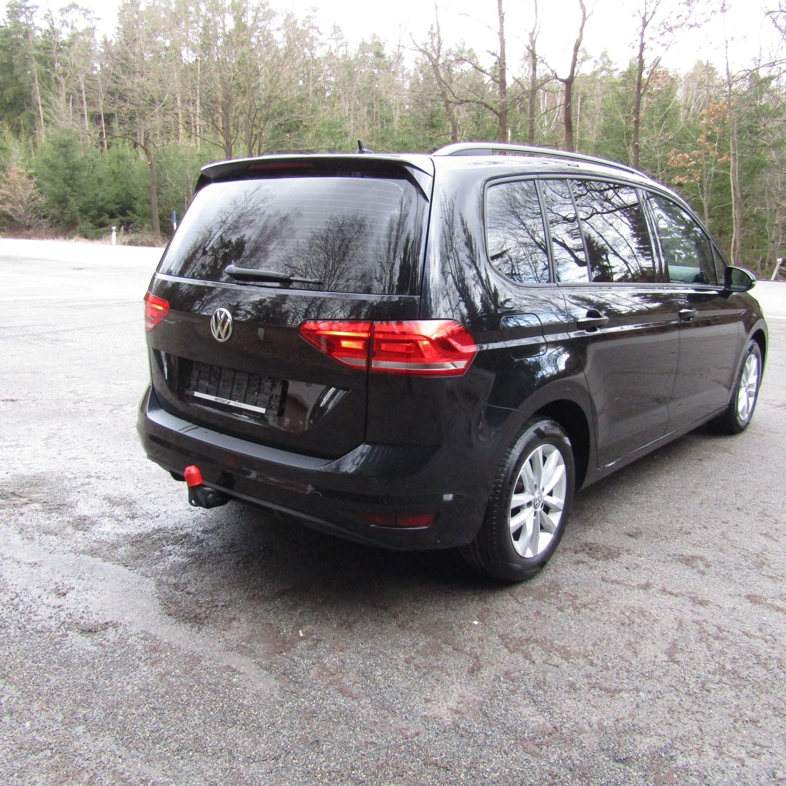 Volkswagen Touran, 1,6TDi 85kw, Comfort, FULL LED - fotka 5