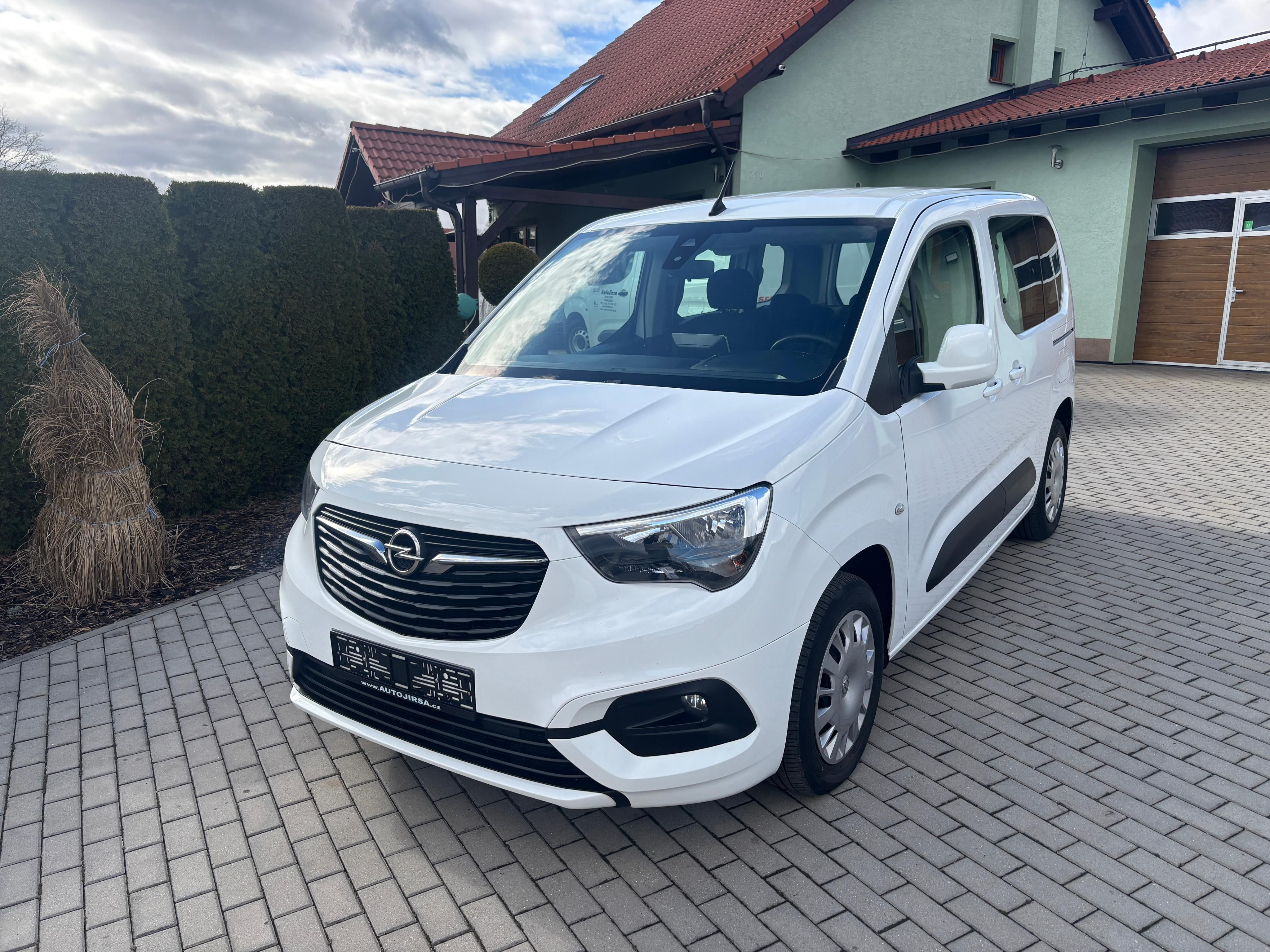 Opel Combo, LIFE 1,5 CDTI,klima,serviska