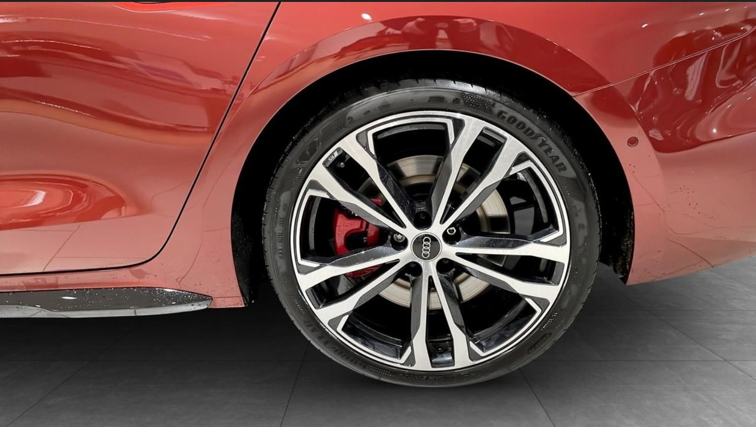 Audi A5, Avant e-hybrid S-line quattro - fotka 6