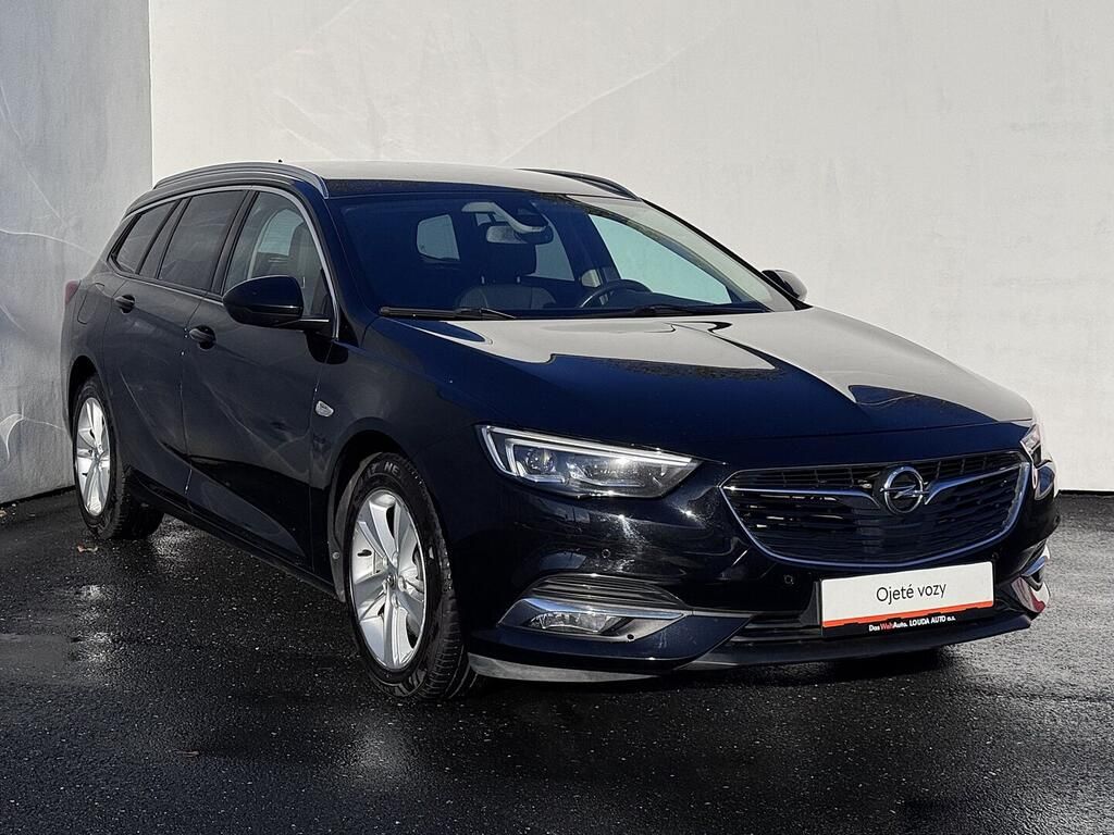 Opel Insignia, Innovation ST 2.0 CDTi 125 kW - fotka 5