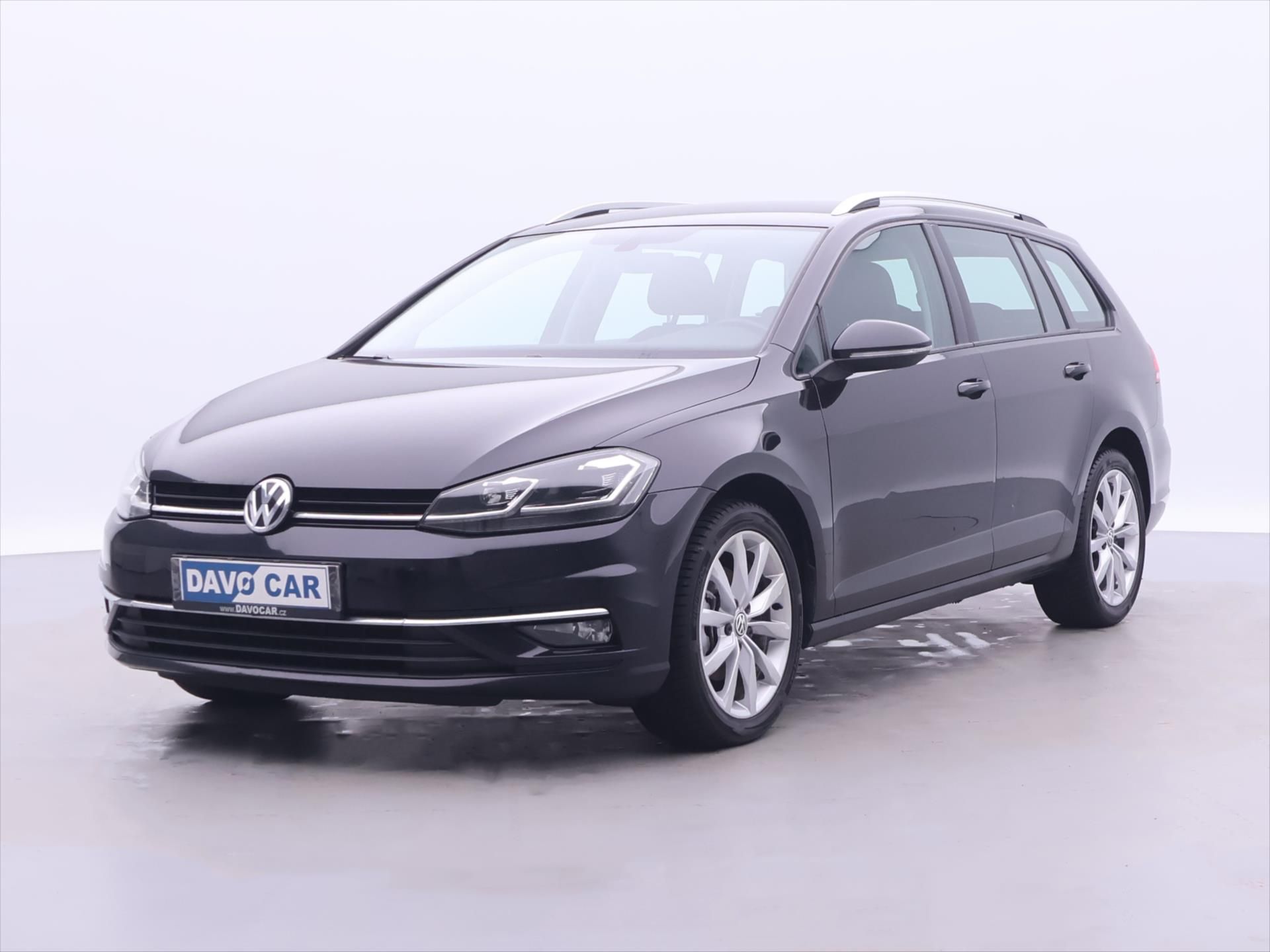 Volkswagen Golf, 1,0 TSI 81kW CZ Comfort LED - fotka 3