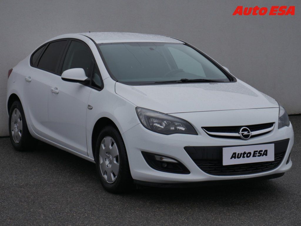 Opel Astra, 1.6. CDTi,ČR,Klima