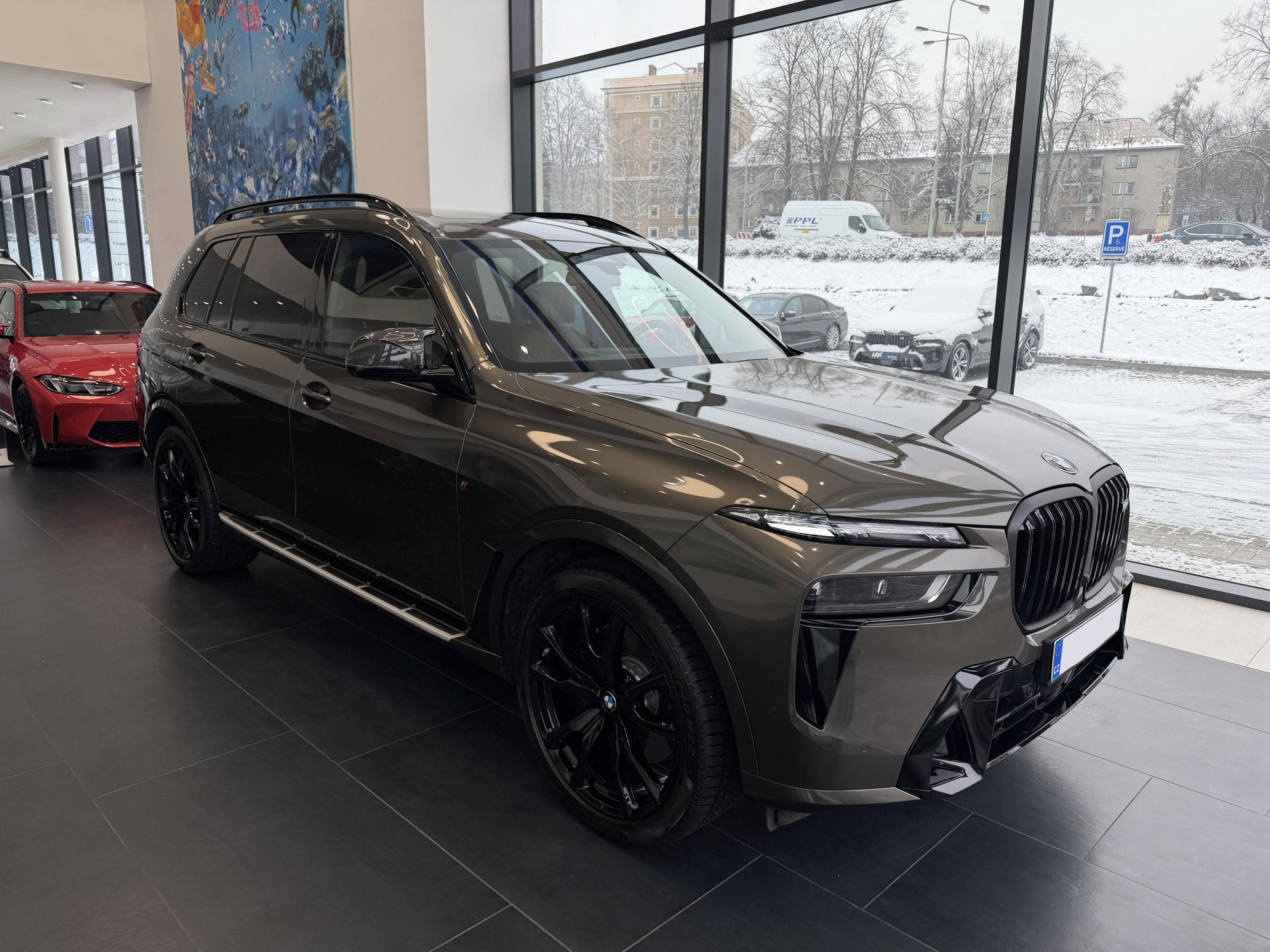 BMW X7, xDrive40d - fotka 2