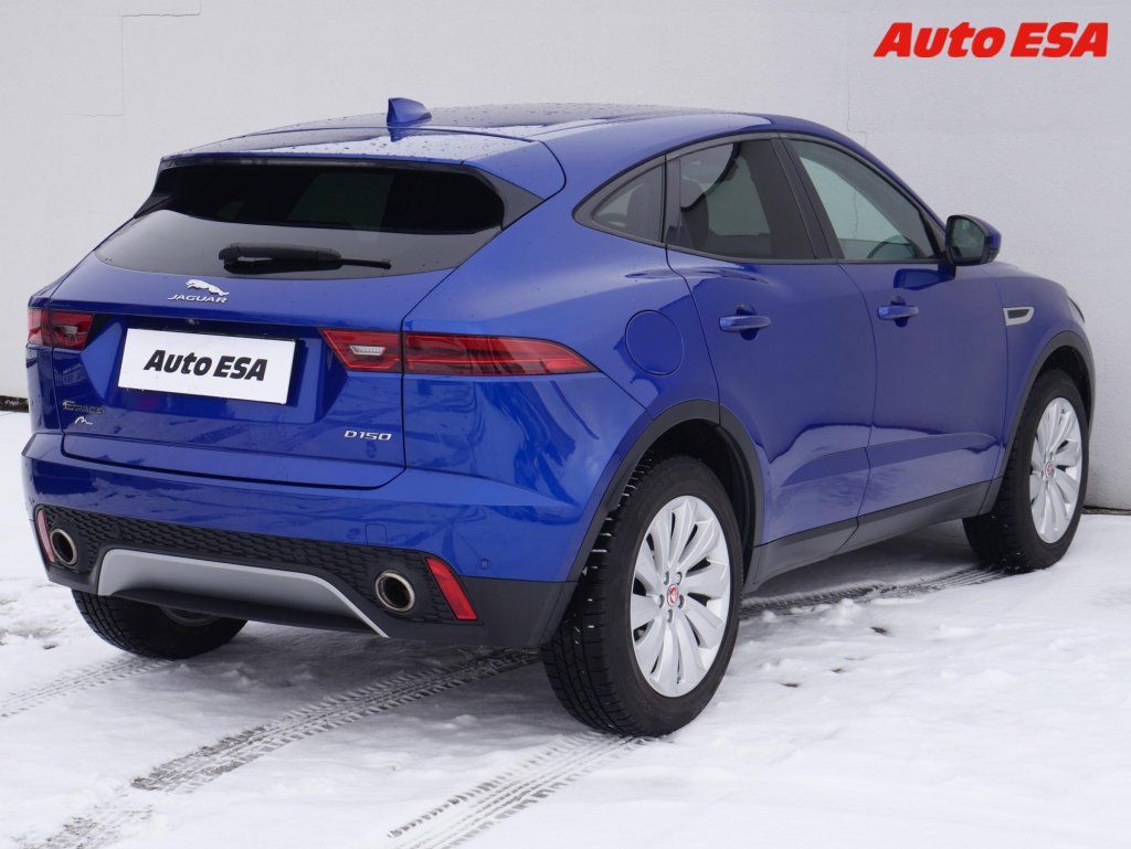 Jaguar E-Pace, 2.0 D,LED,navi - fotka 4