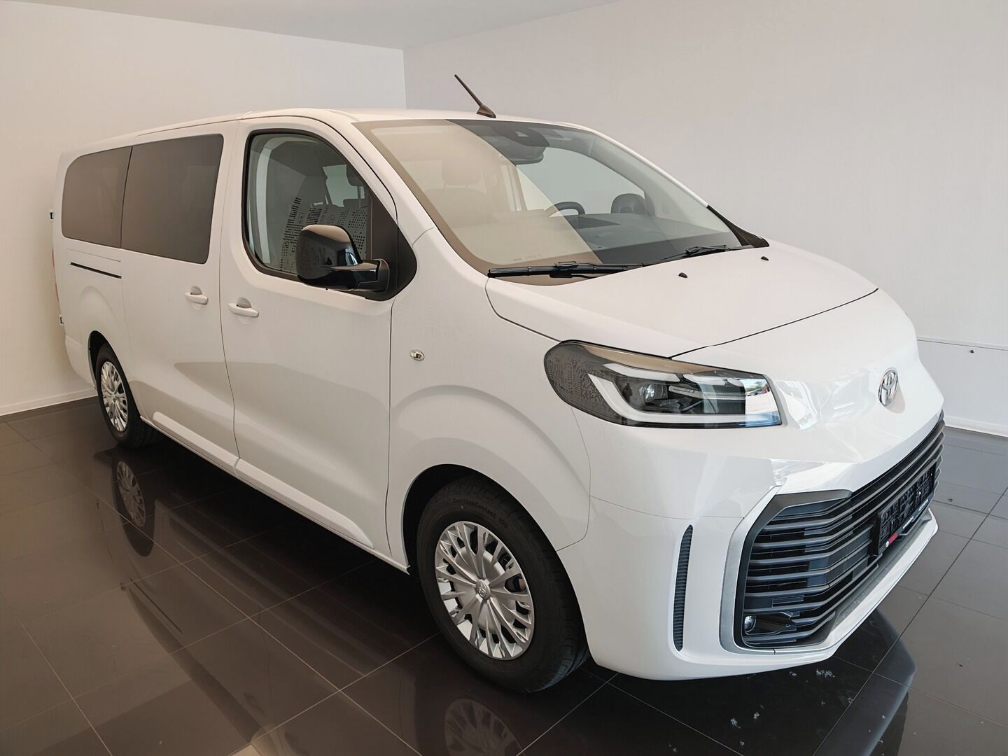 Toyota Proace, Proace Verso MC24 - 5D - L2 - - fotka 3