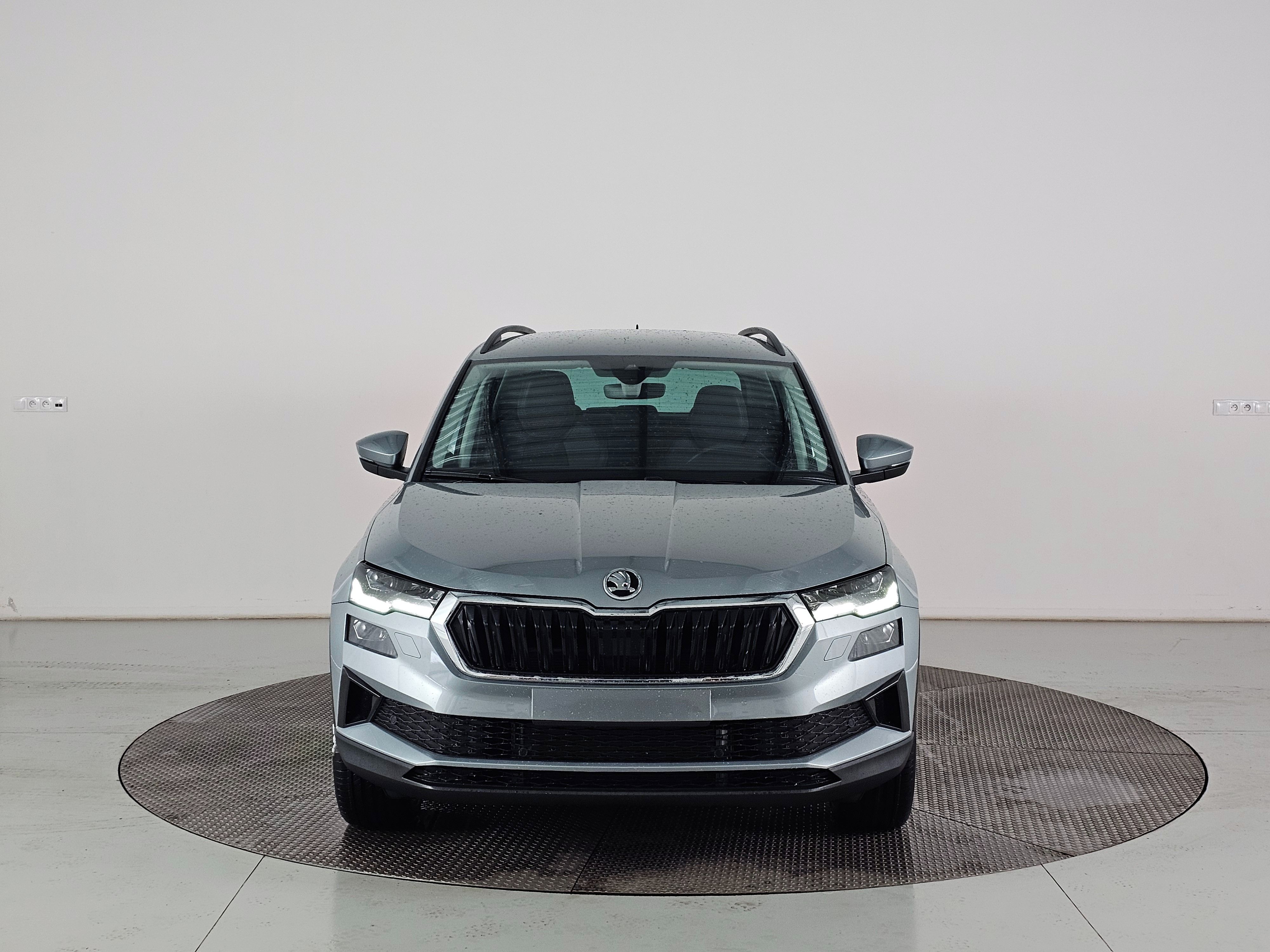 Škoda Karoq, Dynamic 1.5TSI 110kW man. - fotka 2