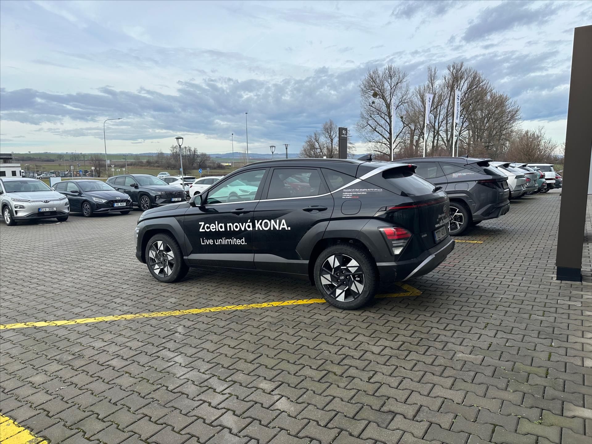 Hyundai Kona, 1,6 T-GDI  STYLE PREMIUM - fotka 5