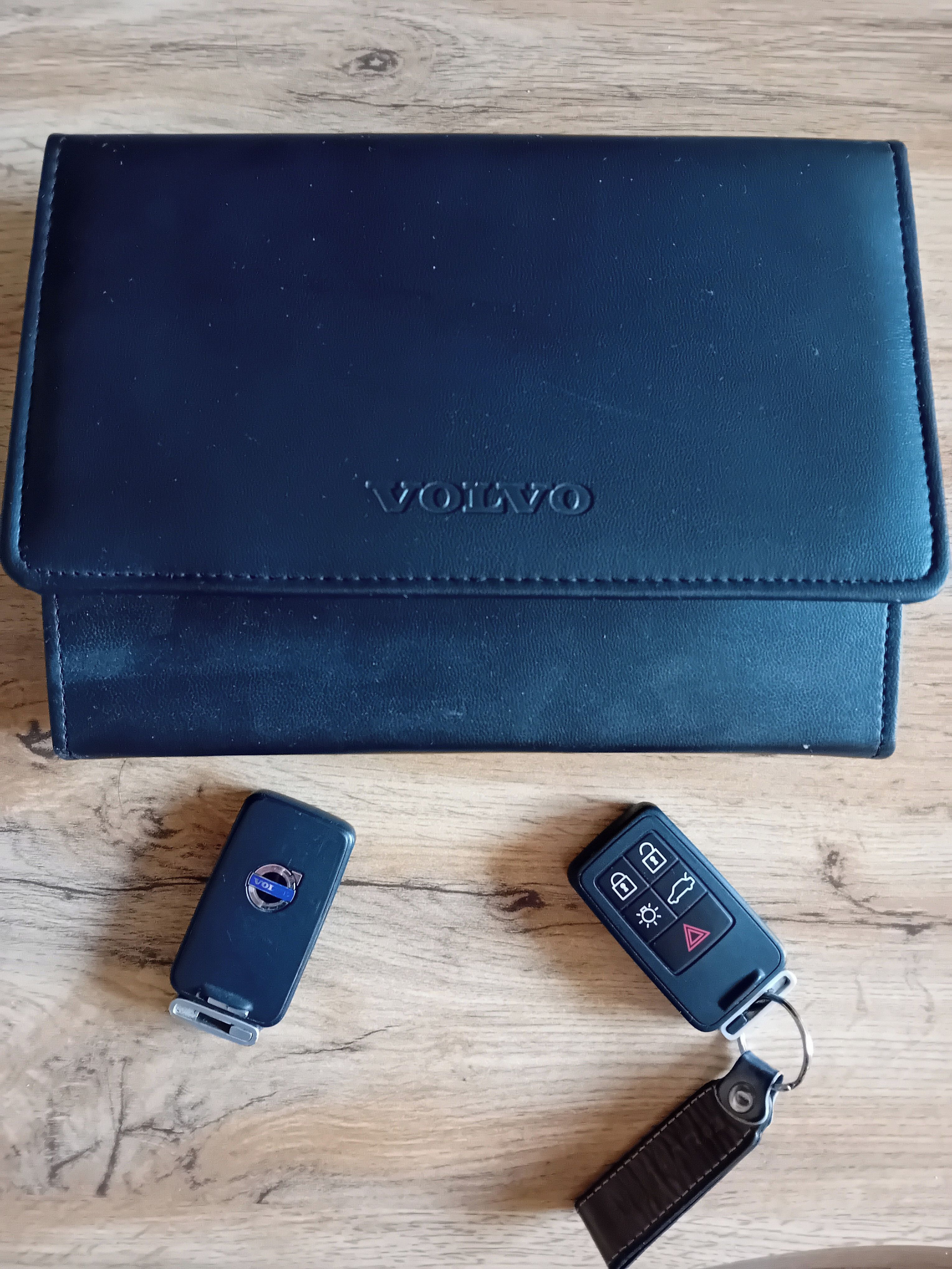 Volvo V60, Volvo V60  D3 R-design - fotka 2