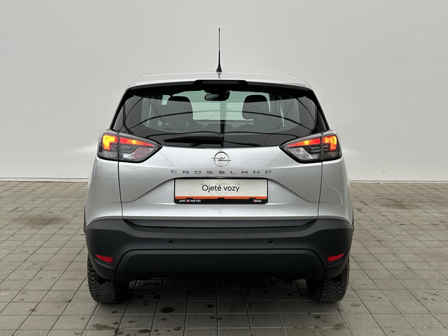 Opel Crossland, 1.2T 96kW EDITION - fotka 6