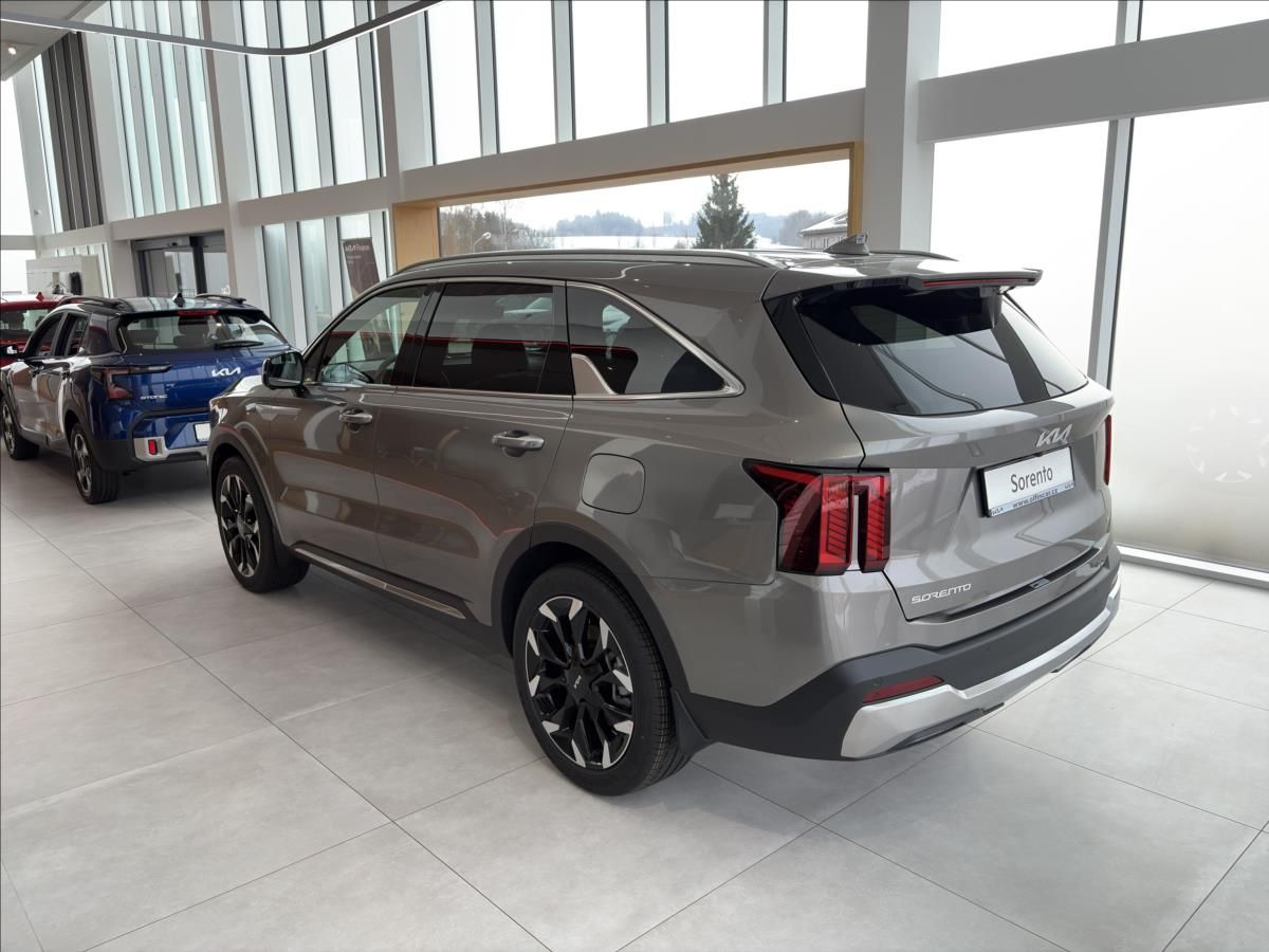 Kia Sorento, 2,2   CRDi SCR 4x4 8 DCT TOP - fotka 5