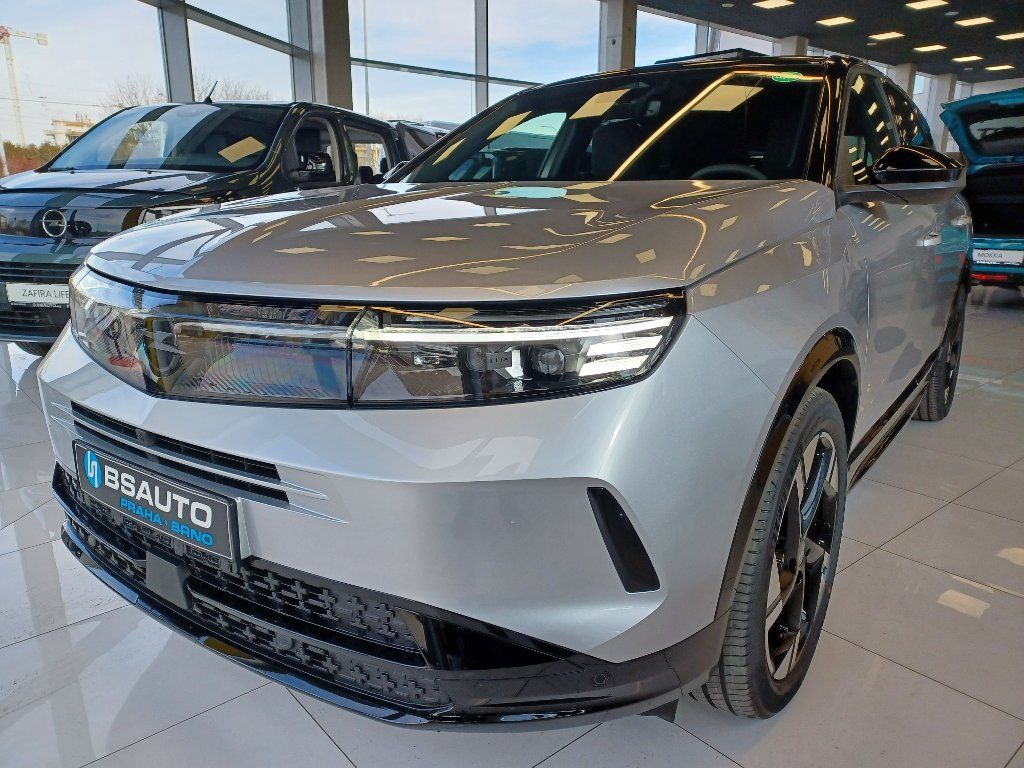 Opel Grandland, Ultimate 1.6T PHEV 165kW/225k - fotka 3