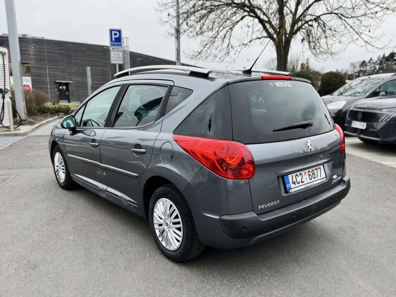 Peugeot 207, SW Sportium 1.4 VTi 16V 95k - fotka 3