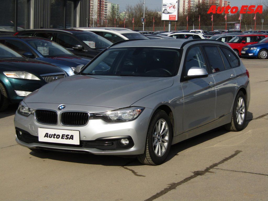 BMW Řada 3, 2.0 D 316 d - fotka 3