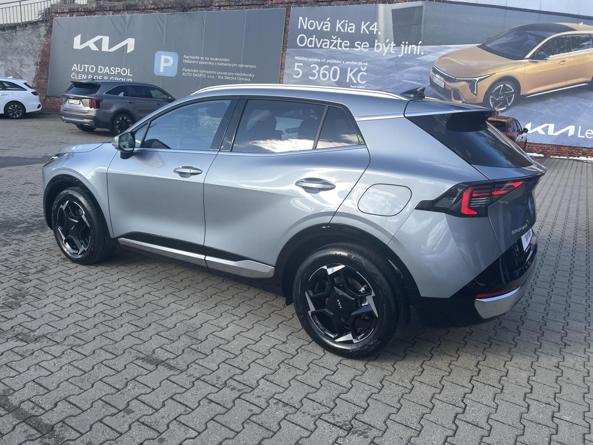 Kia Sportage, 1,6 T-GDi 4x2 7DCT TOP 2026 - fotka 5