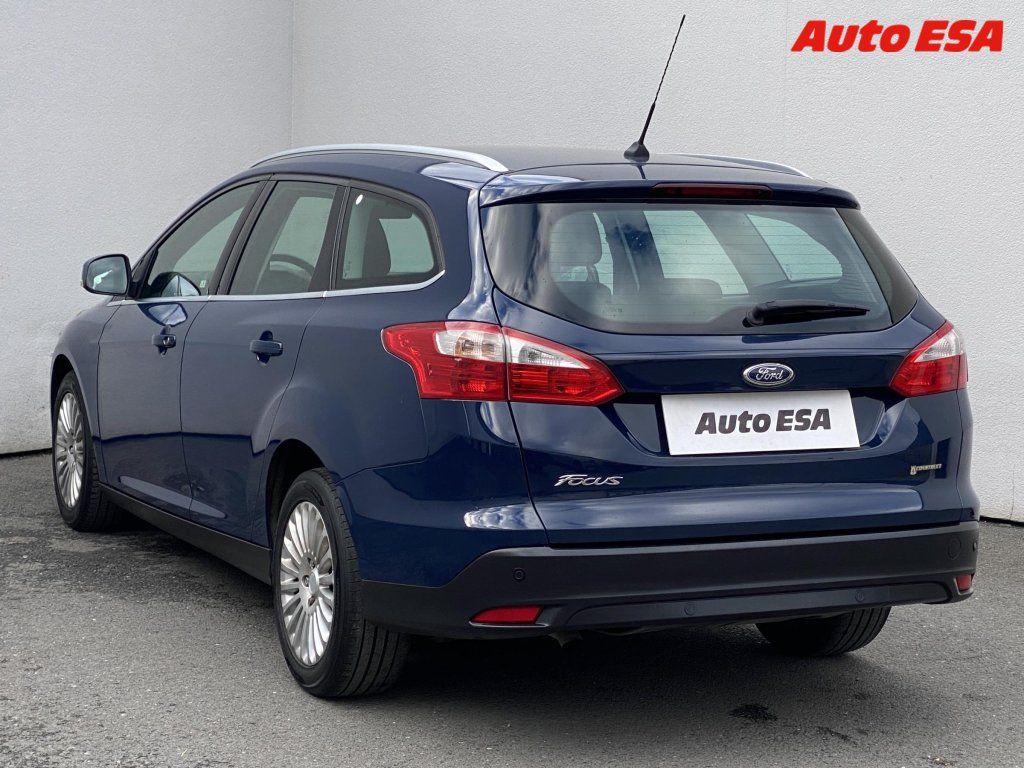 Ford Focus, 1.6 TDCi,ČR,Titanium,navi - fotka 6