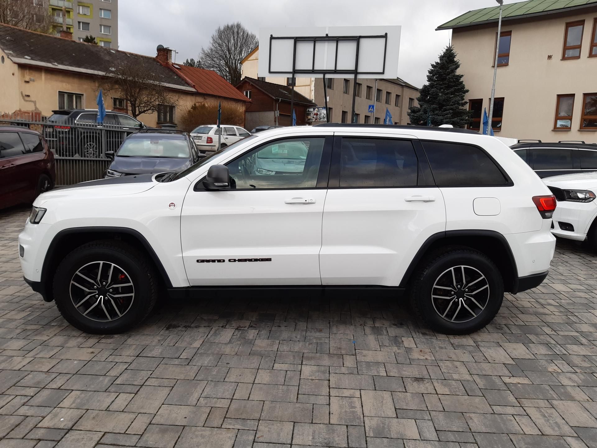Jeep Grand Cherokee, 3,0CRD Trail-Hawk 4x4, CZ, DPH - fotka 4