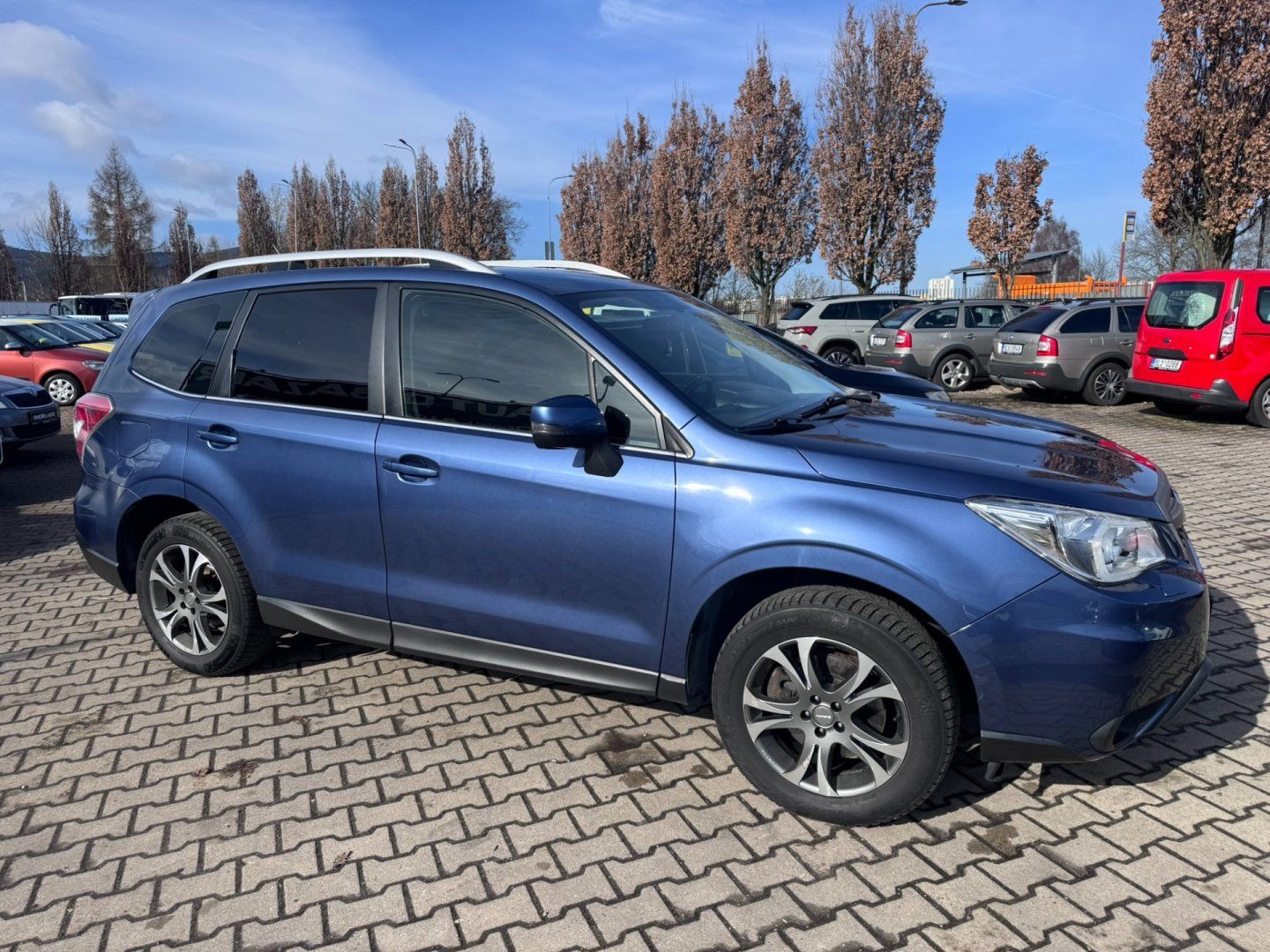 Subaru Forester, 4X4 2,0D 108 KW TAŽNÉ 2.MAJ - fotka 6