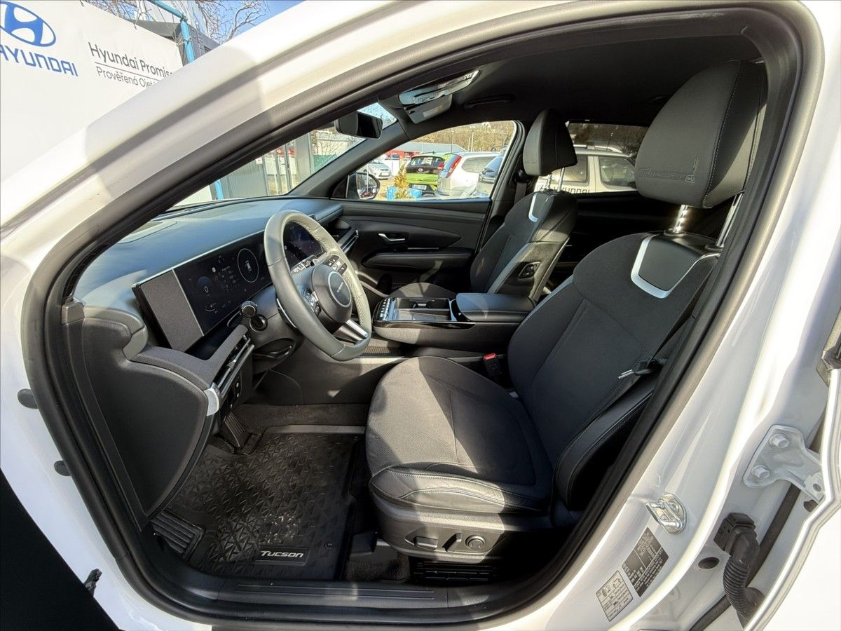 Hyundai Tucson, 1,6 T-GDI PHEV 20 YEARS LUXURY - fotka 6