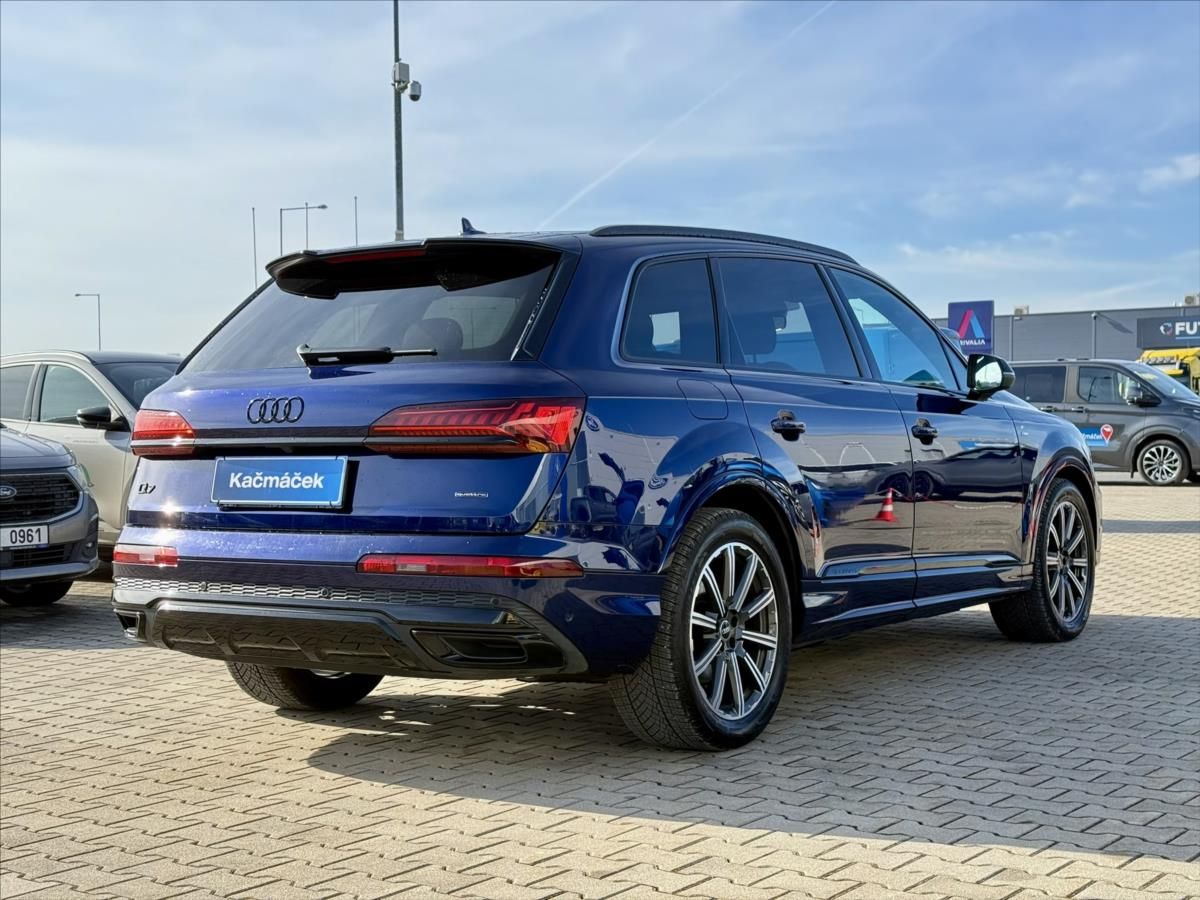 Audi Q7, 3,0 TDI 210kW quattro S-line - fotka 5