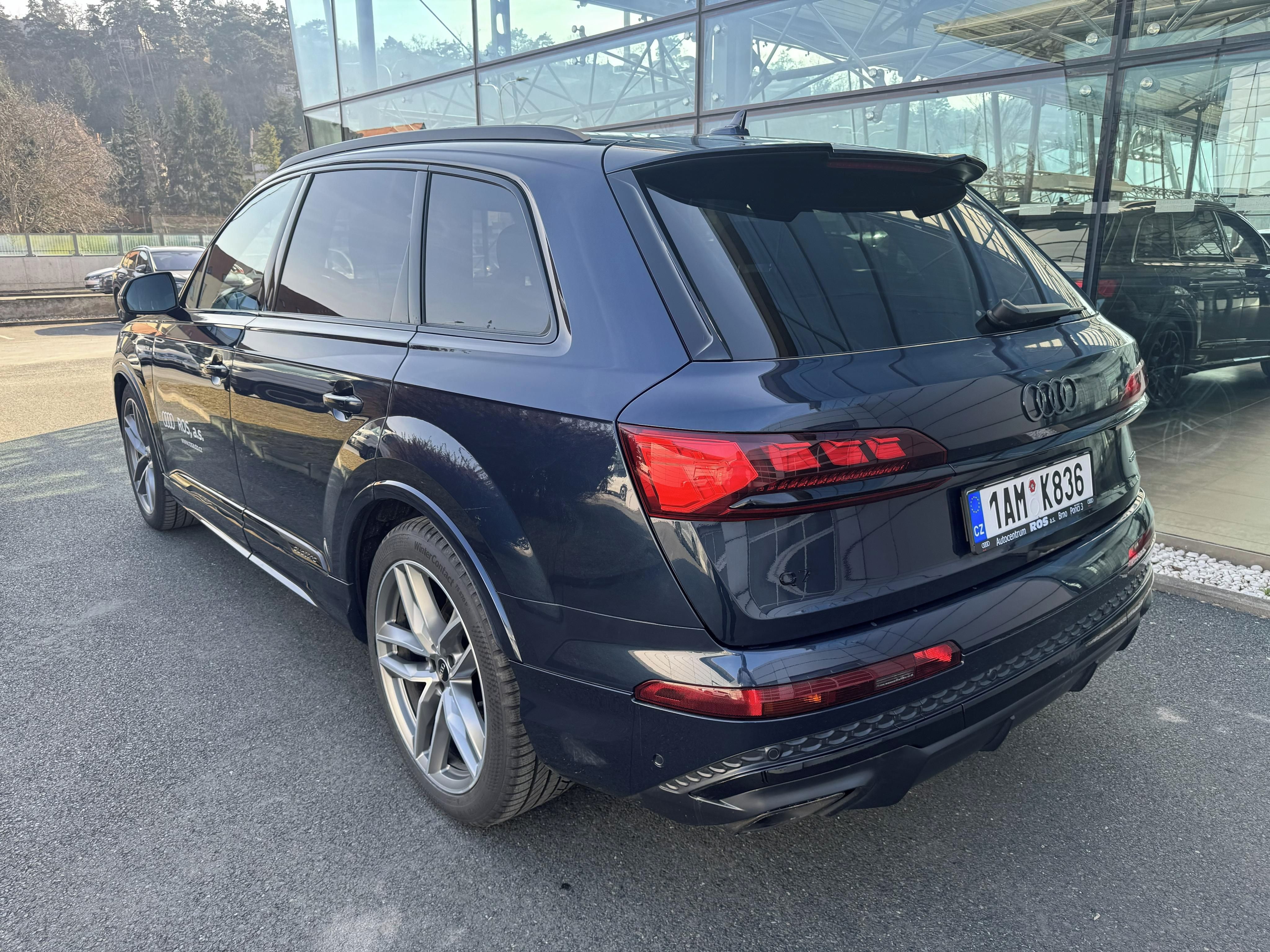 Audi Q7, S-line 50TDI 210kW quattro - fotka 3